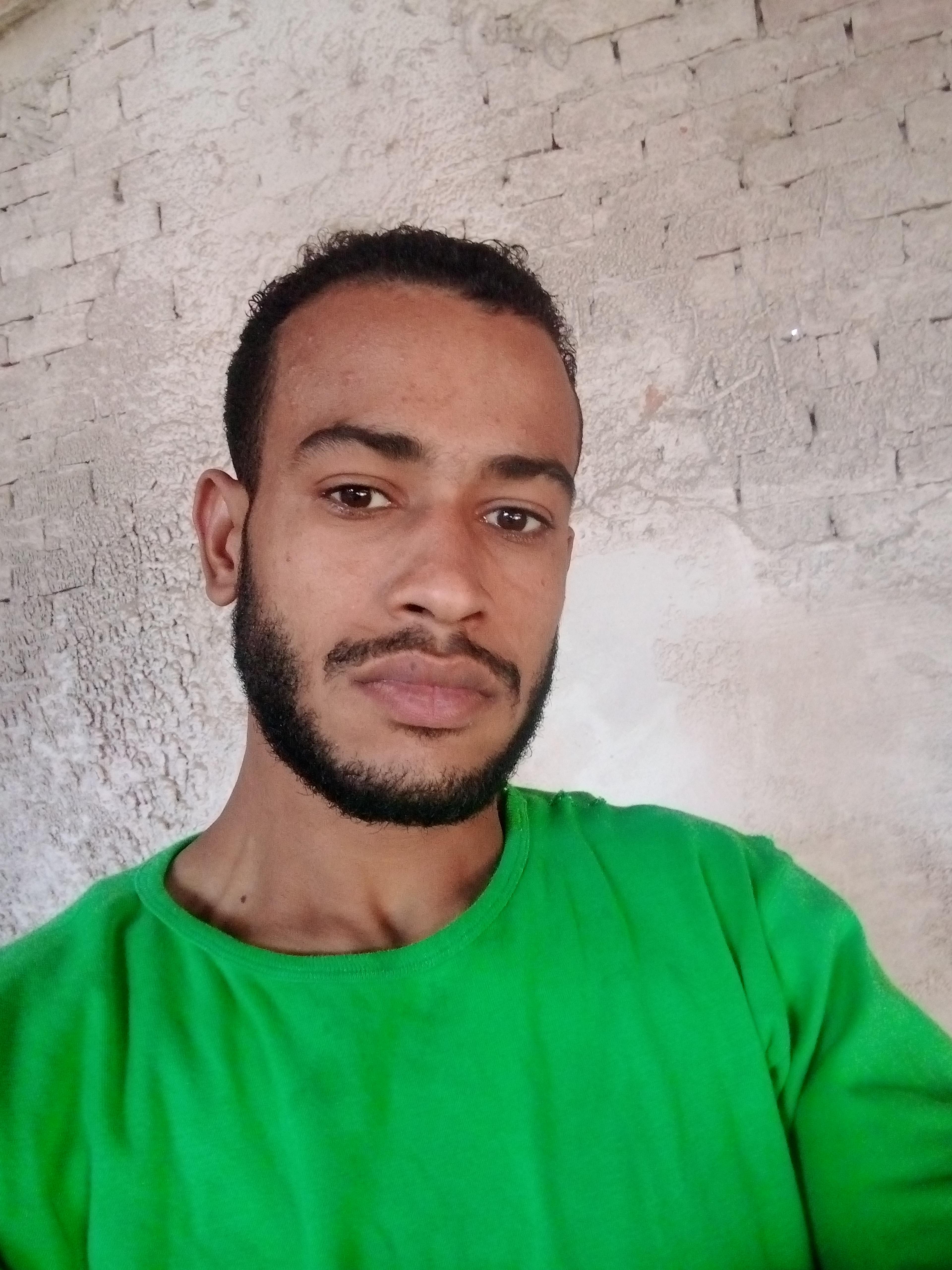 حسن عطيه