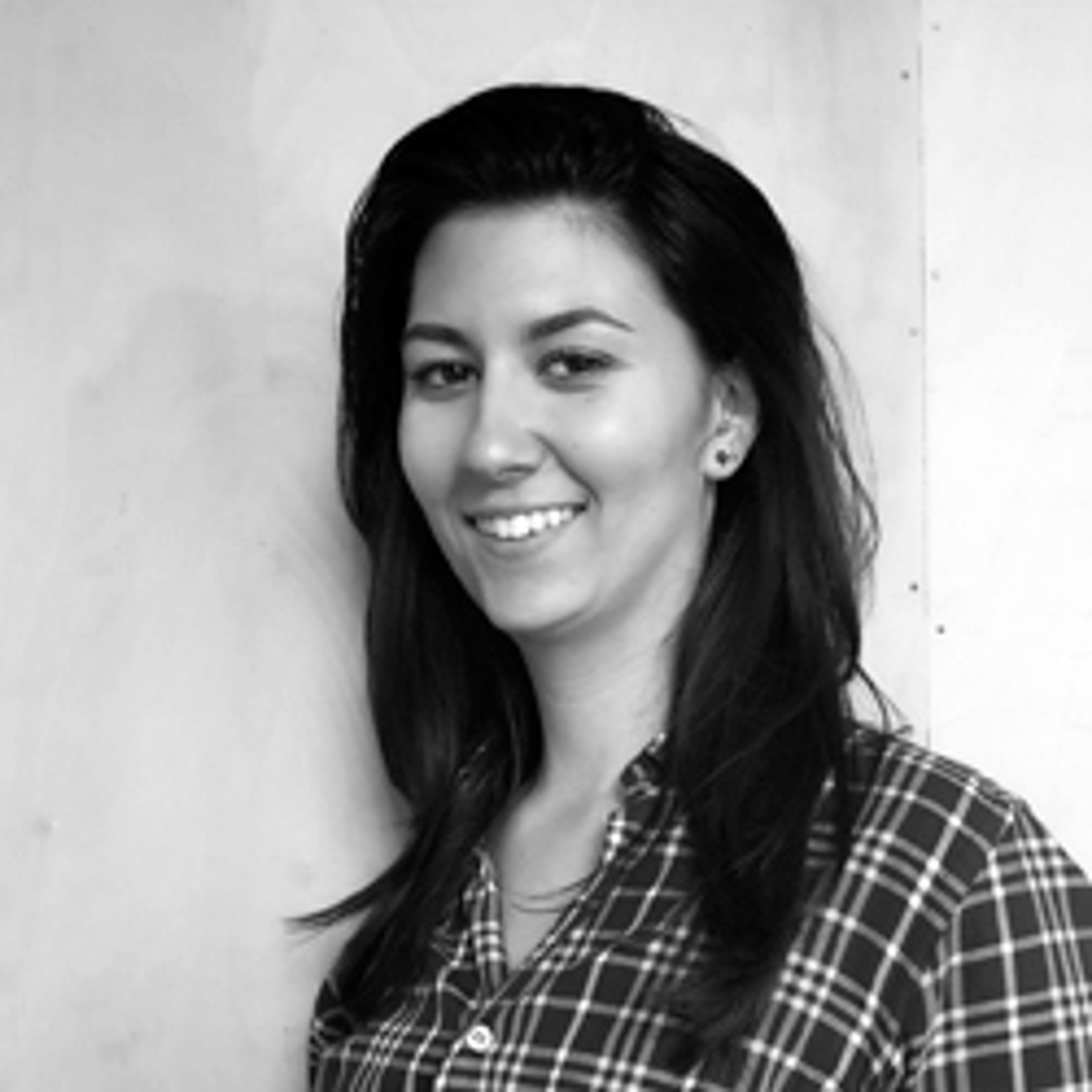 Silvia Paula
