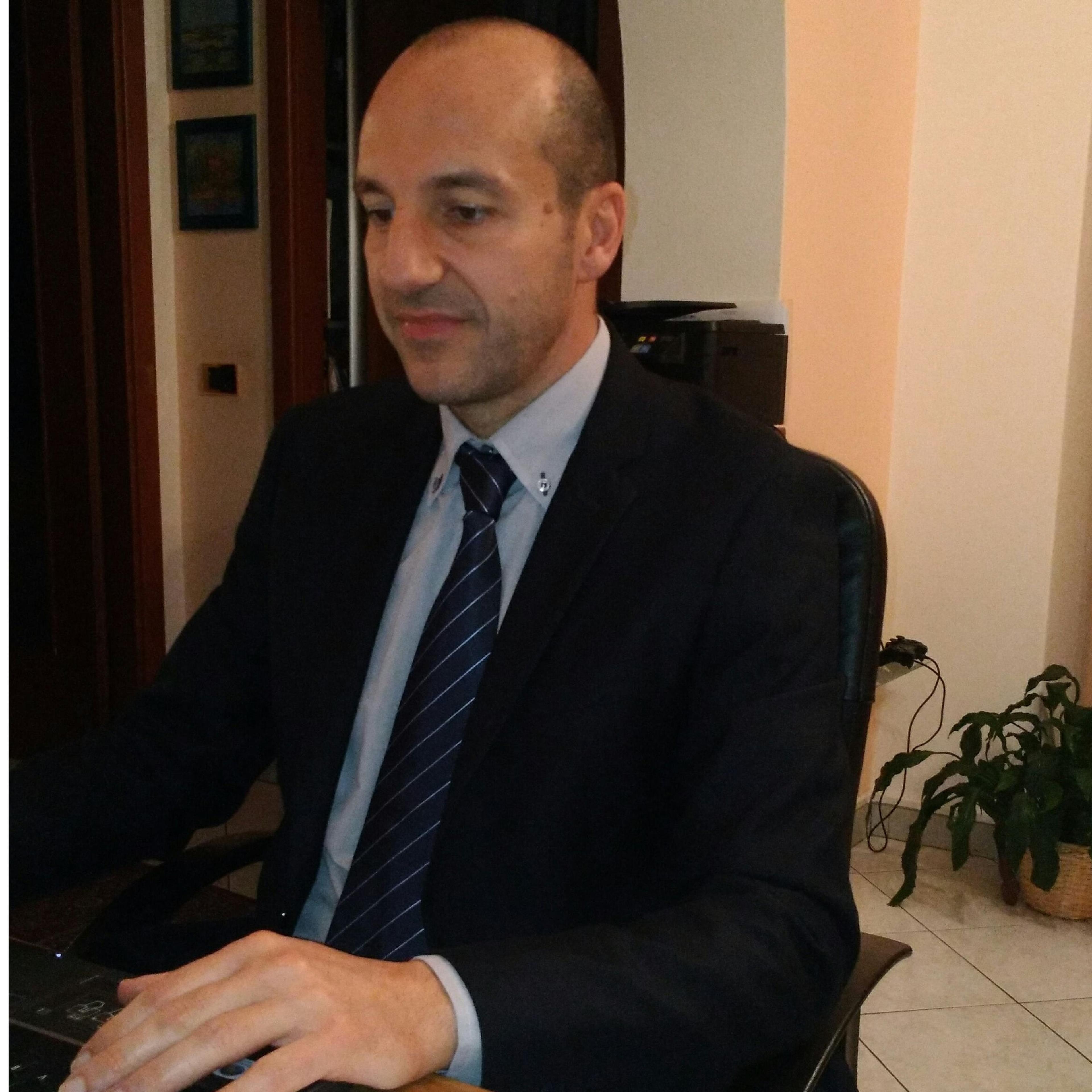 Massimiliano Serapione Amministrazioni Condominiali Varese