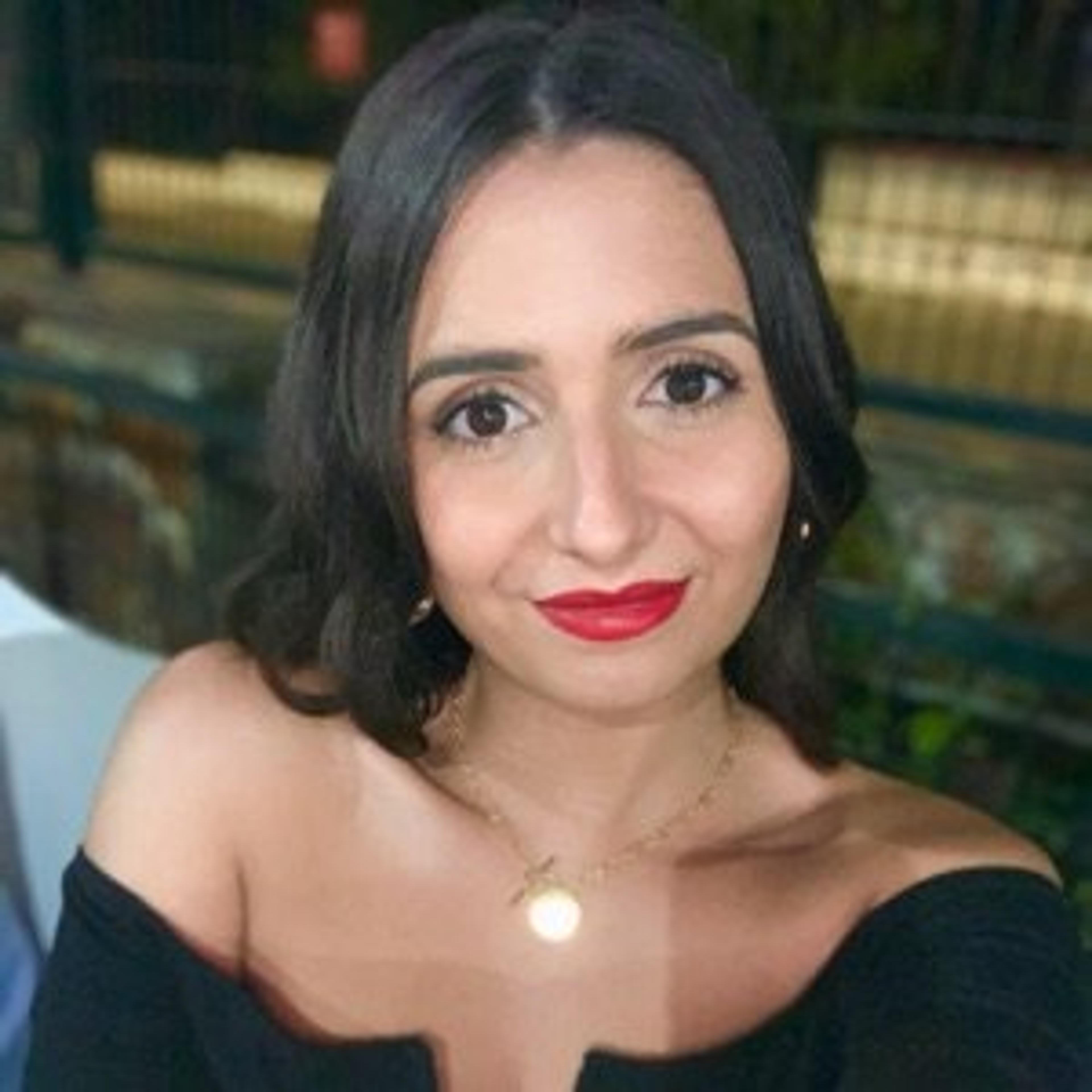 Elena Sanz Abogada
