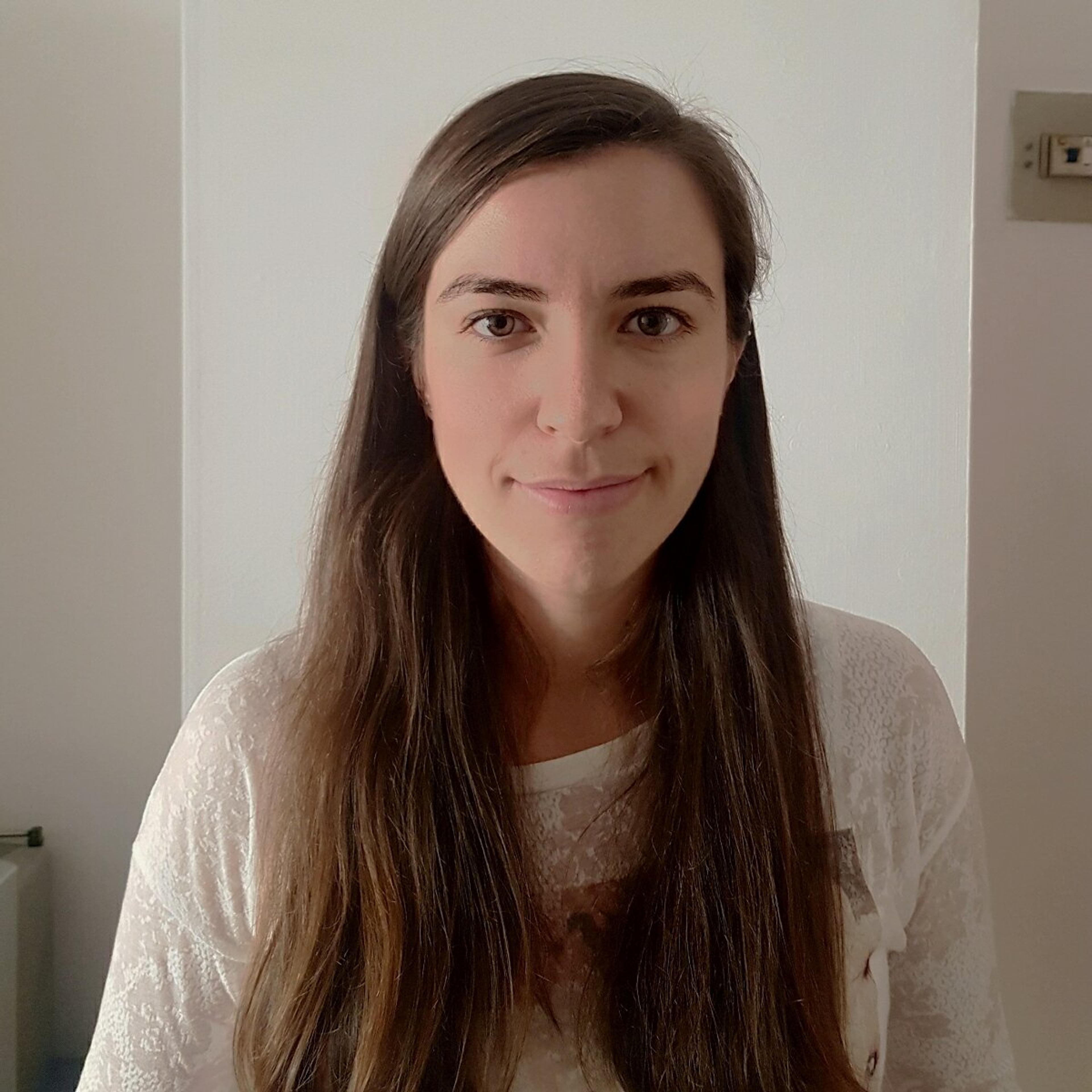 Psicología con Emma Lopcur