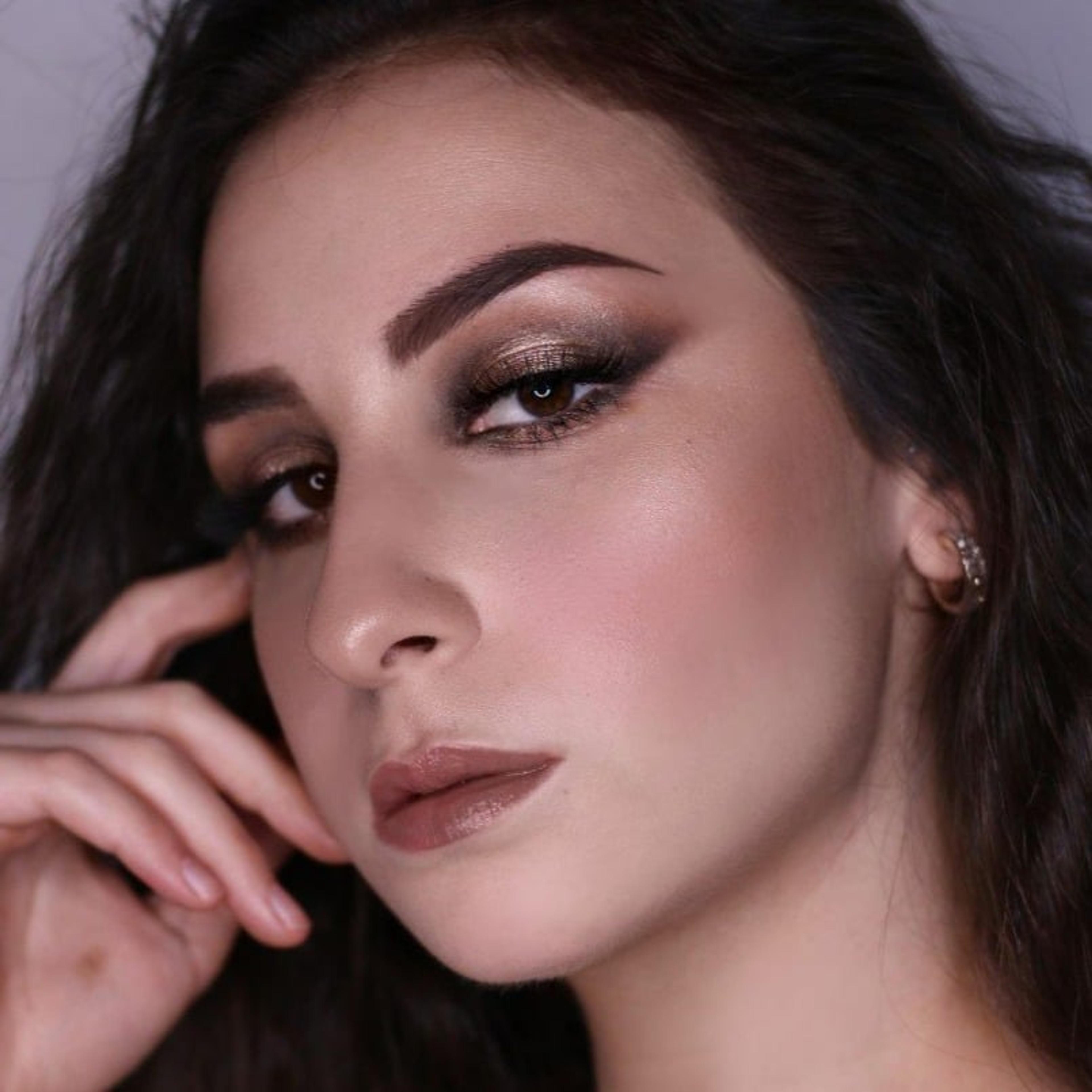 Flavia Niro