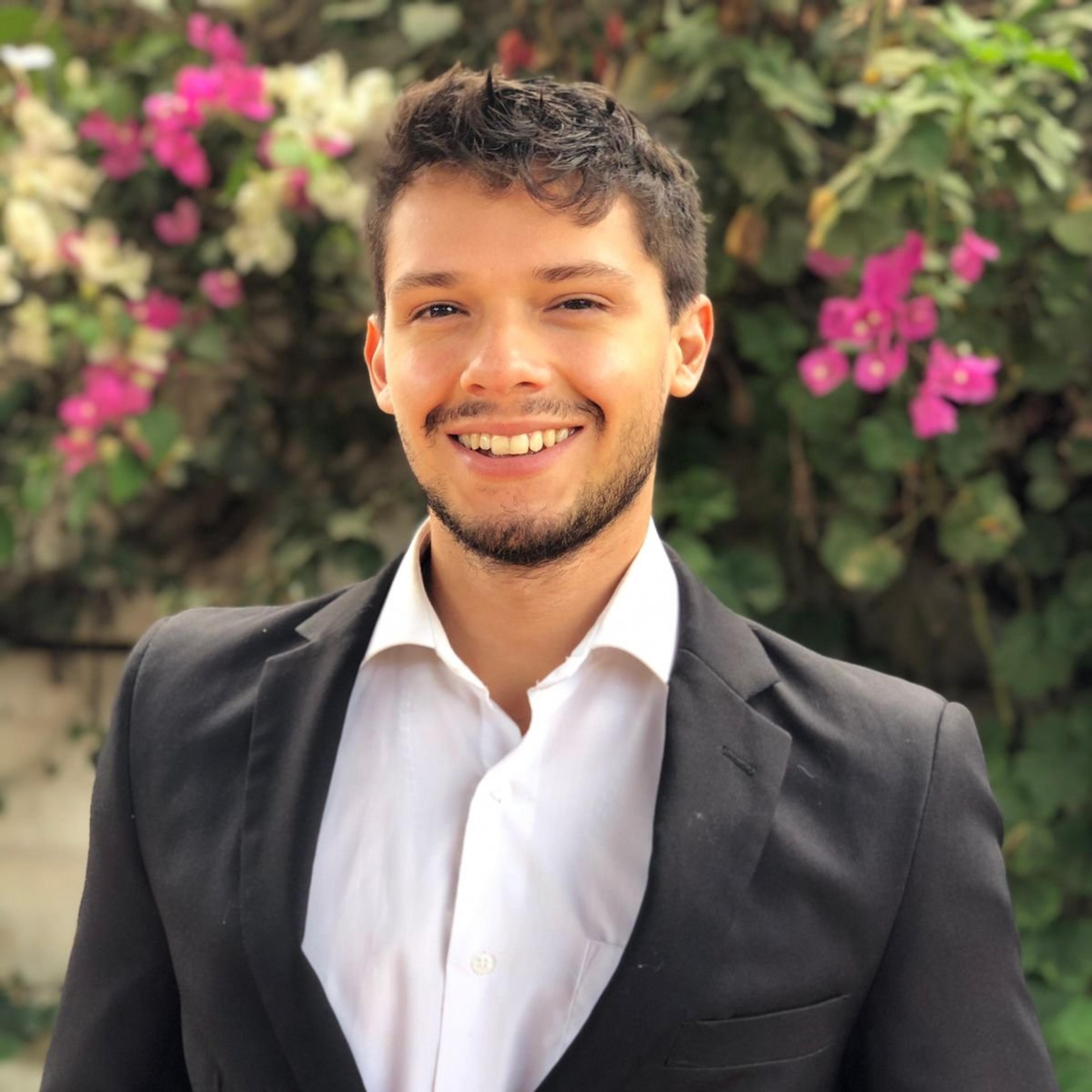 Alex Daniel Canales García
