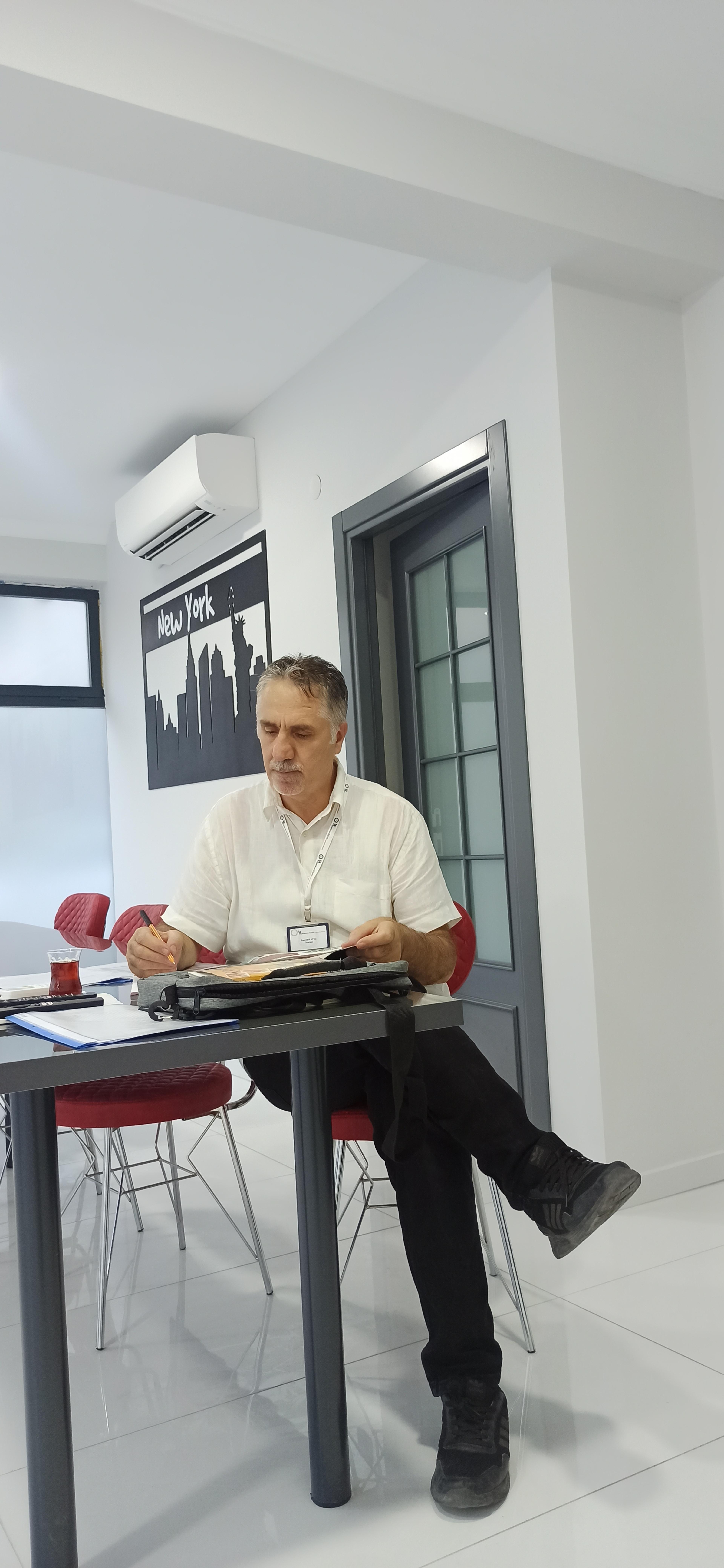 Emrullah Ateş
