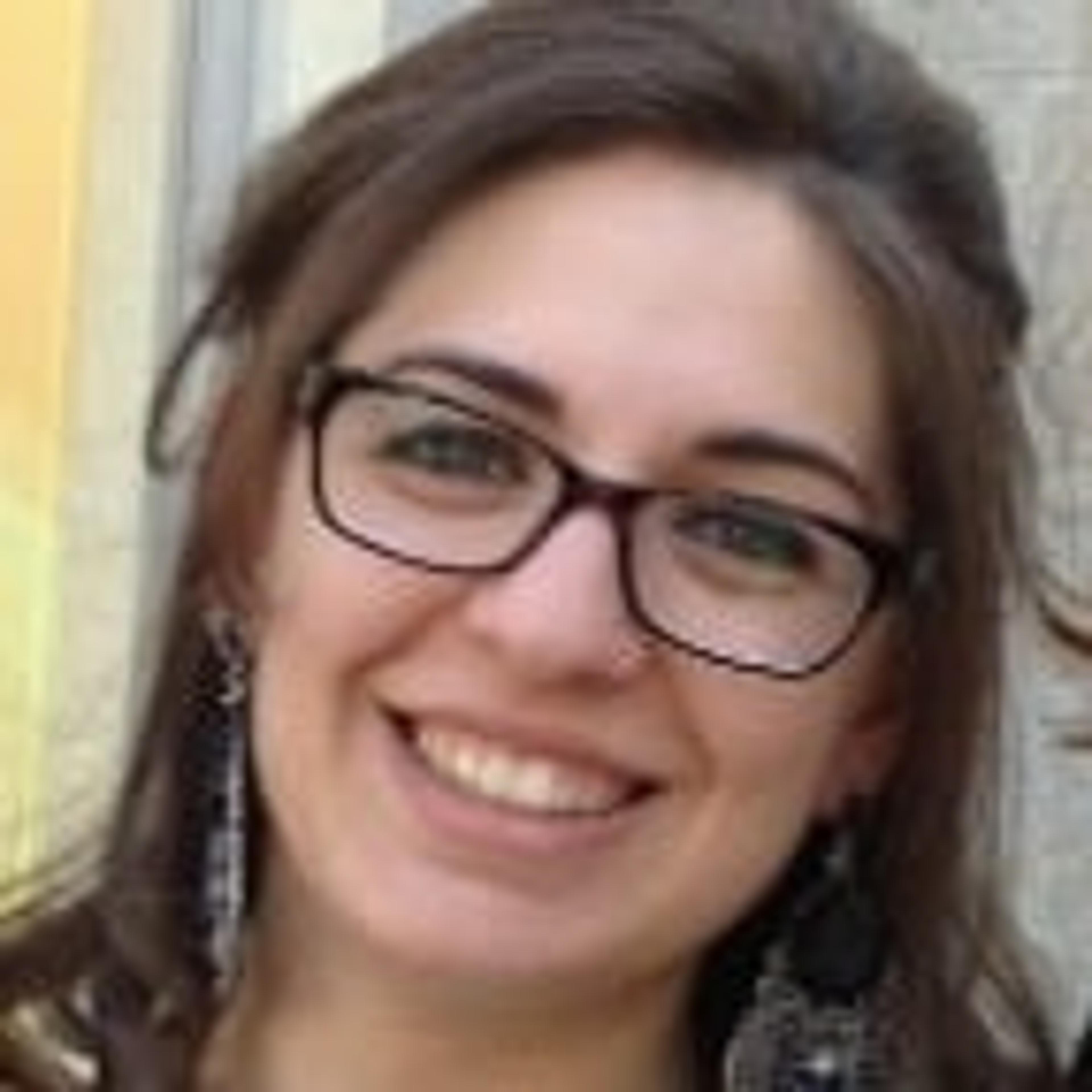 Linda, Massoterapista MCB