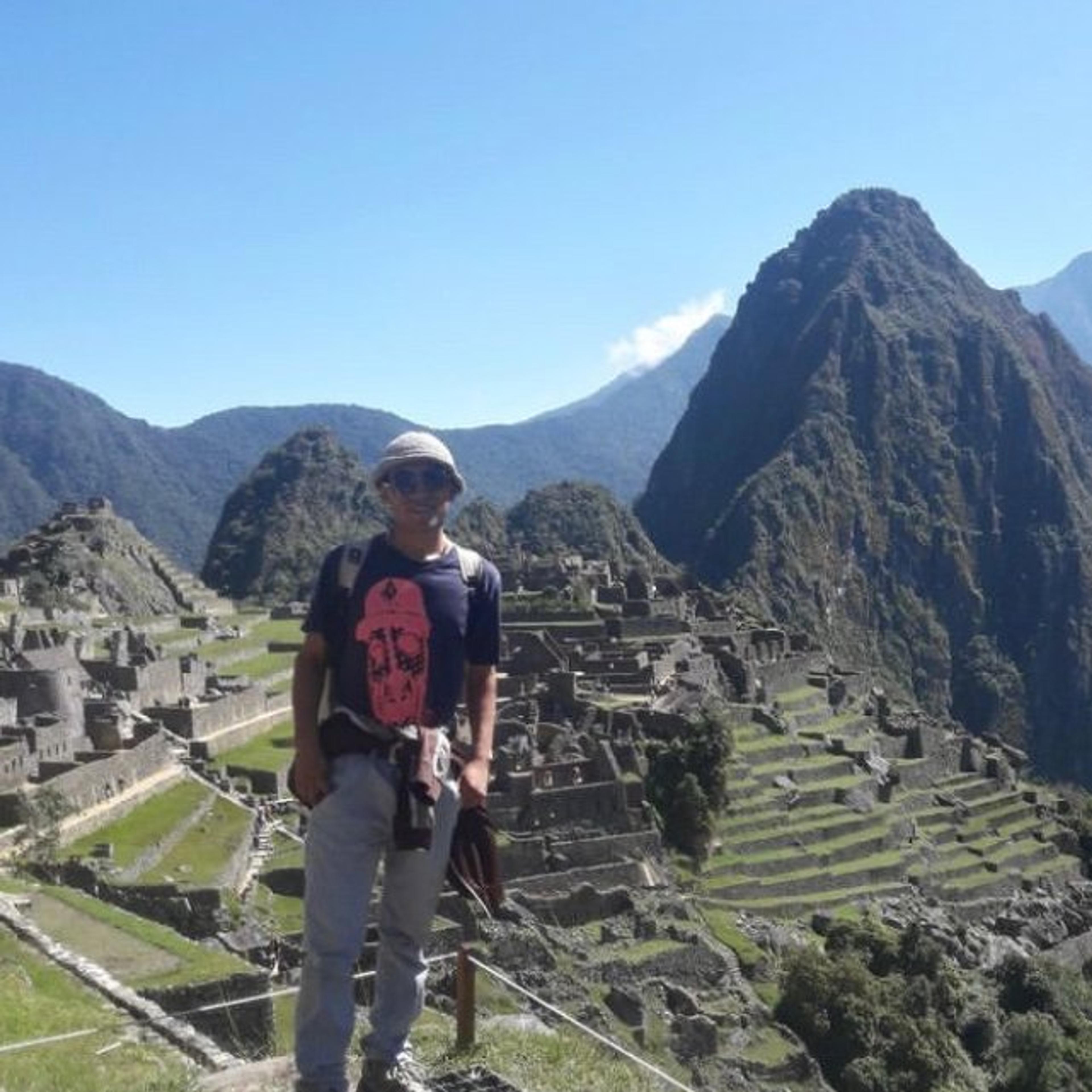 Neftaly Jason Davila Huayhuarima