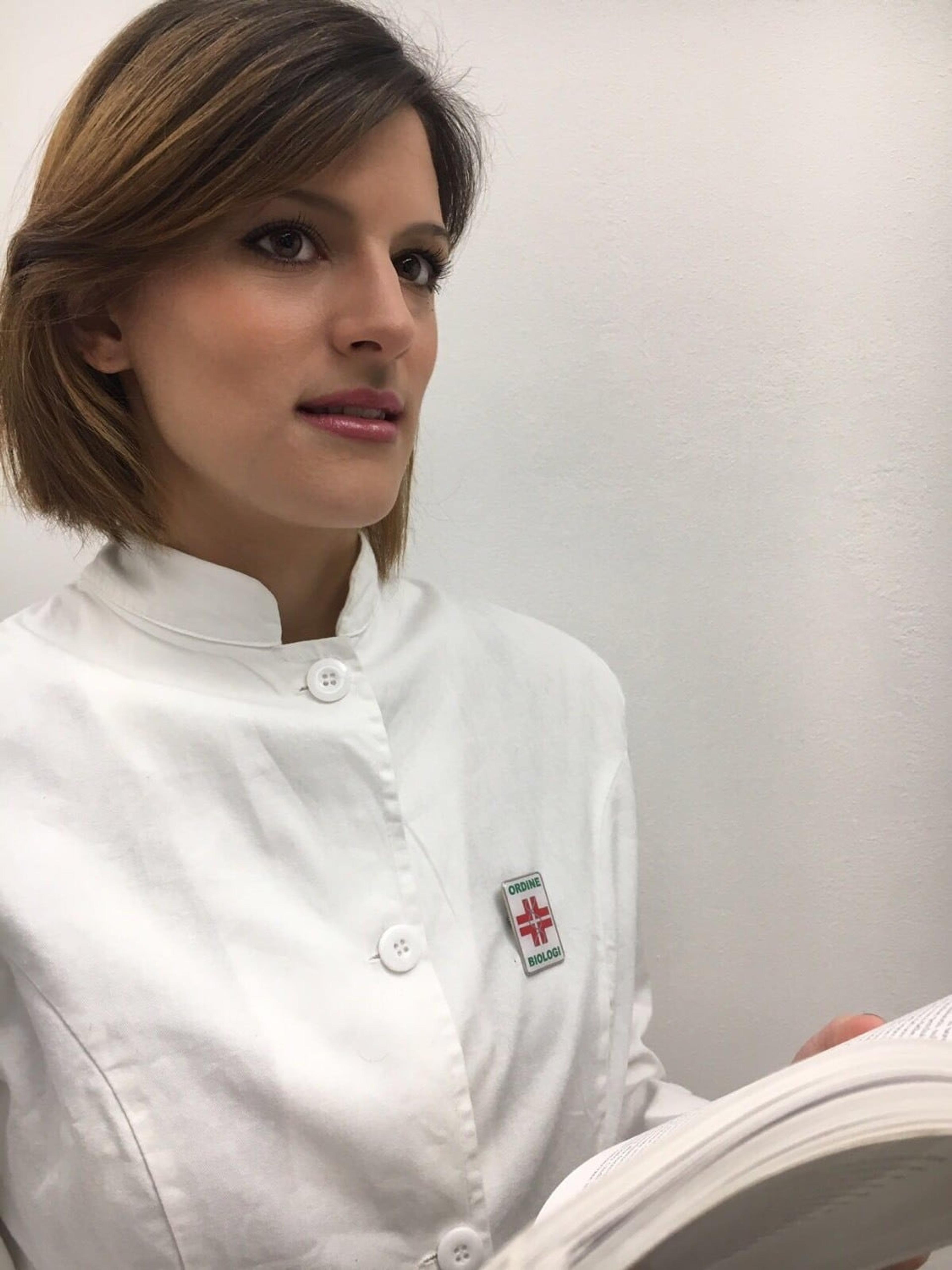 Dott.ssa Ilaria Carelli Biologa Nutrizionista