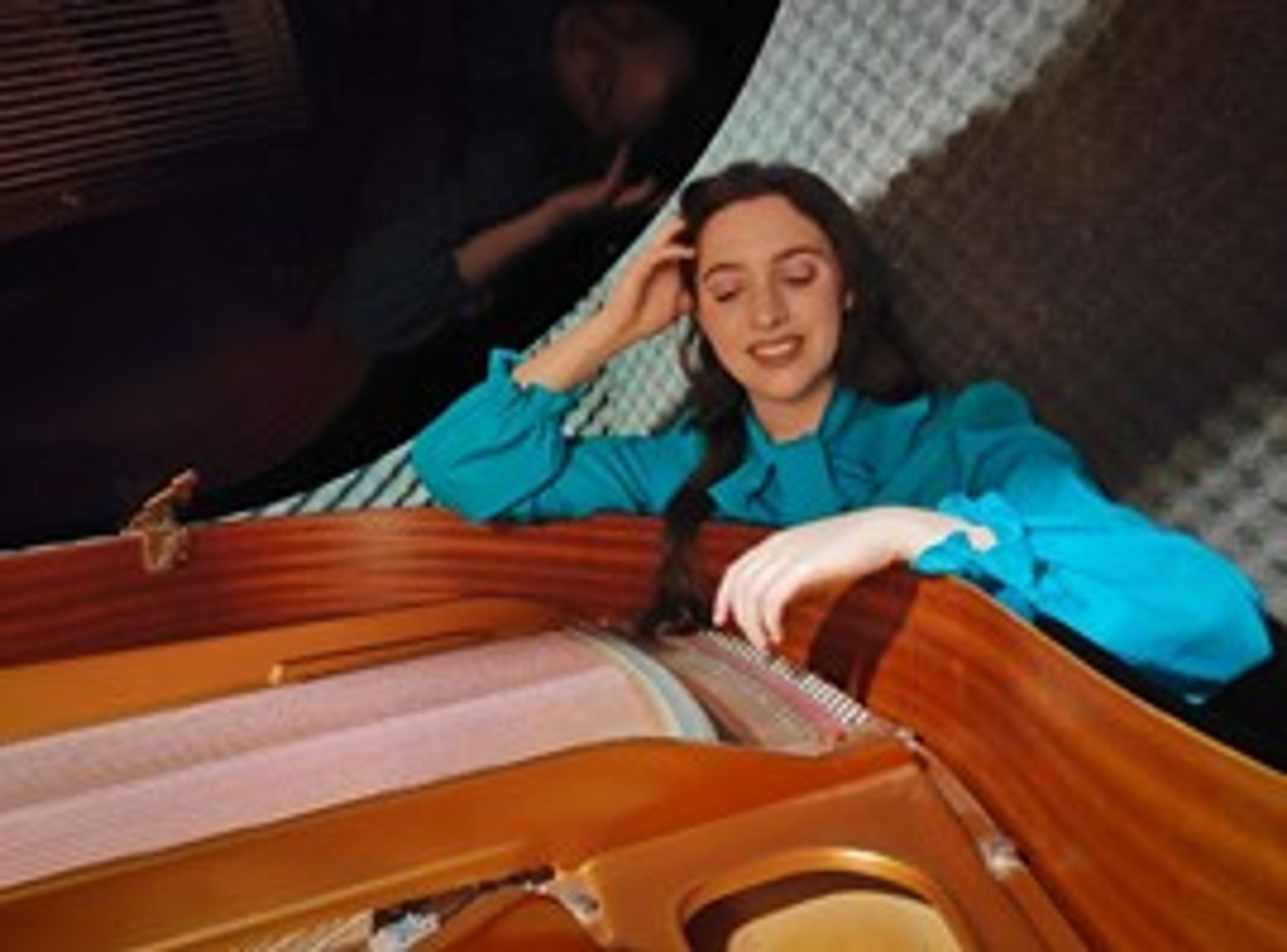 Celine Fratus