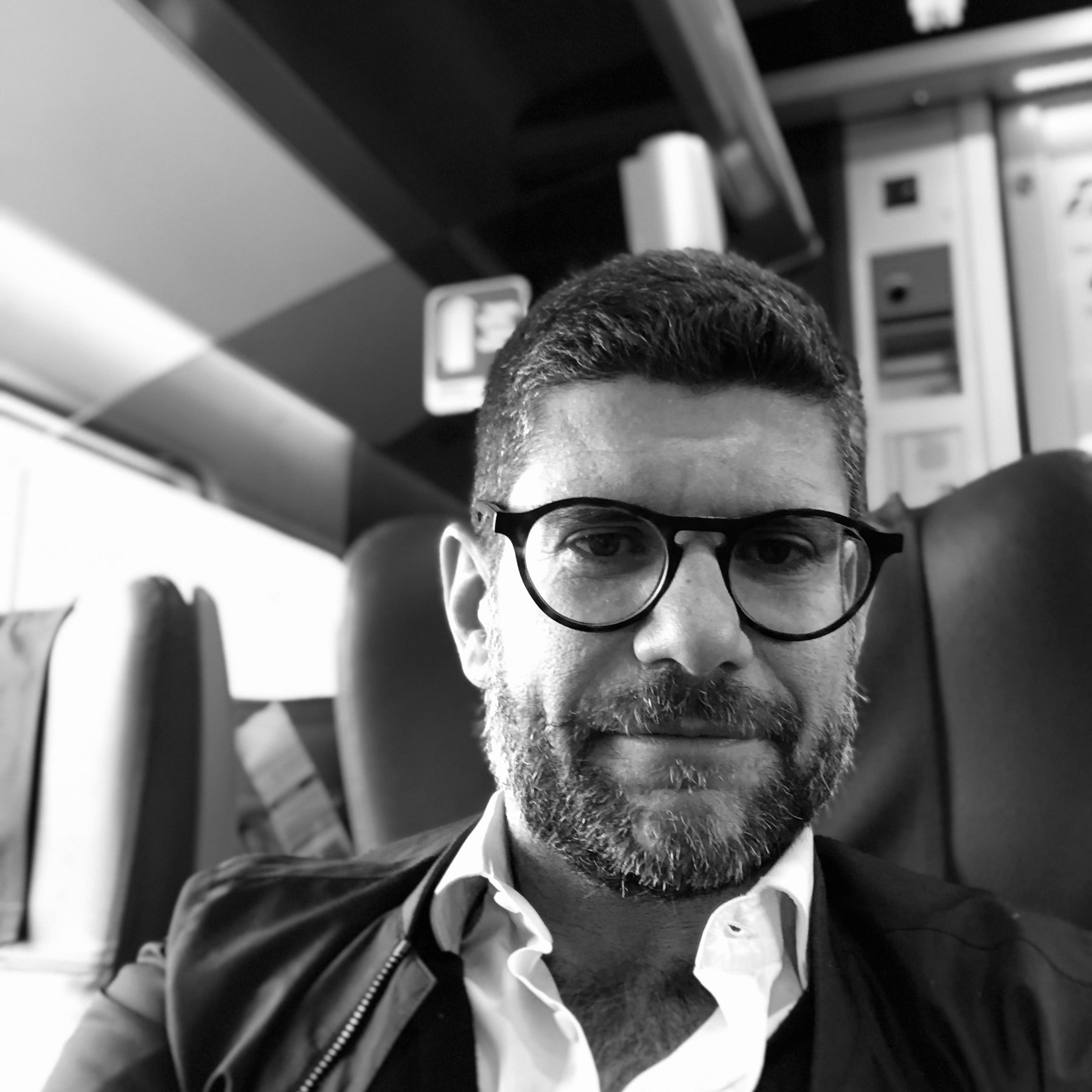 Avv. Andrea Colonna