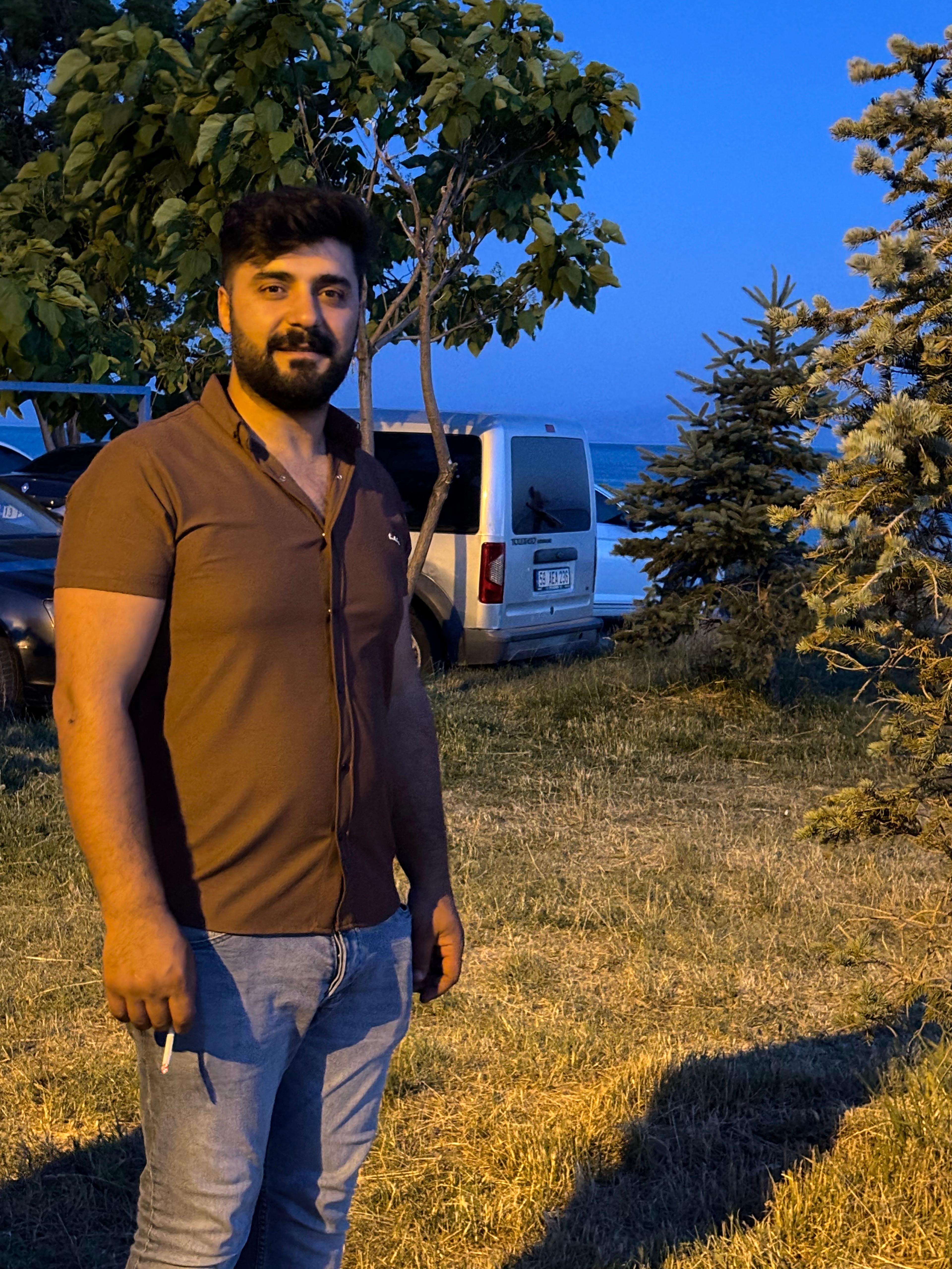 Fuat İzgi