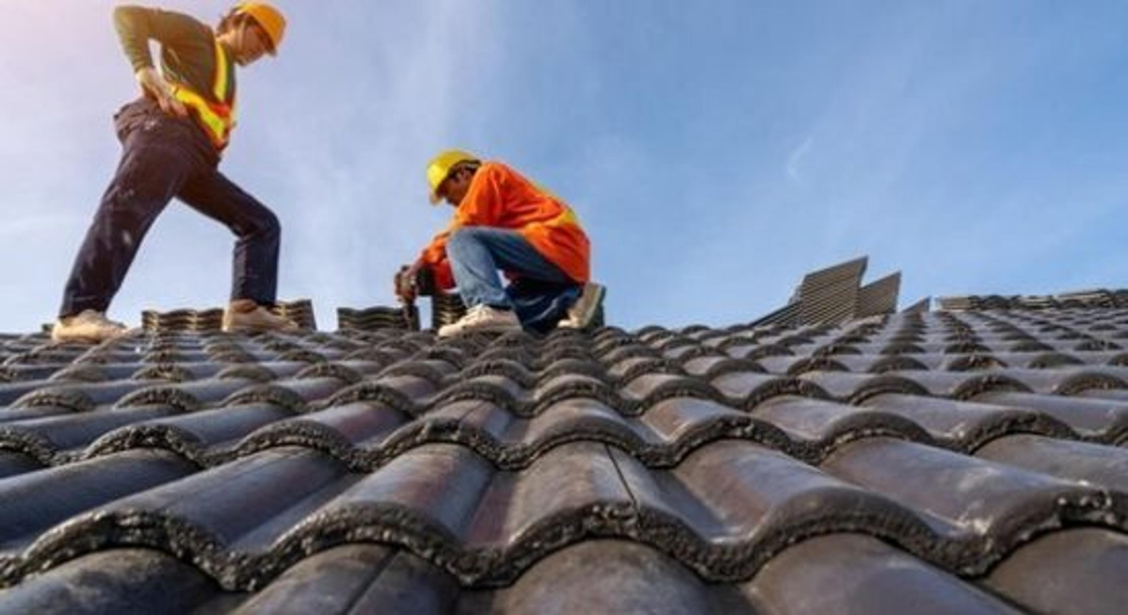 Renovarea Acoperis Tâmplar Acoperis Tinichigiu