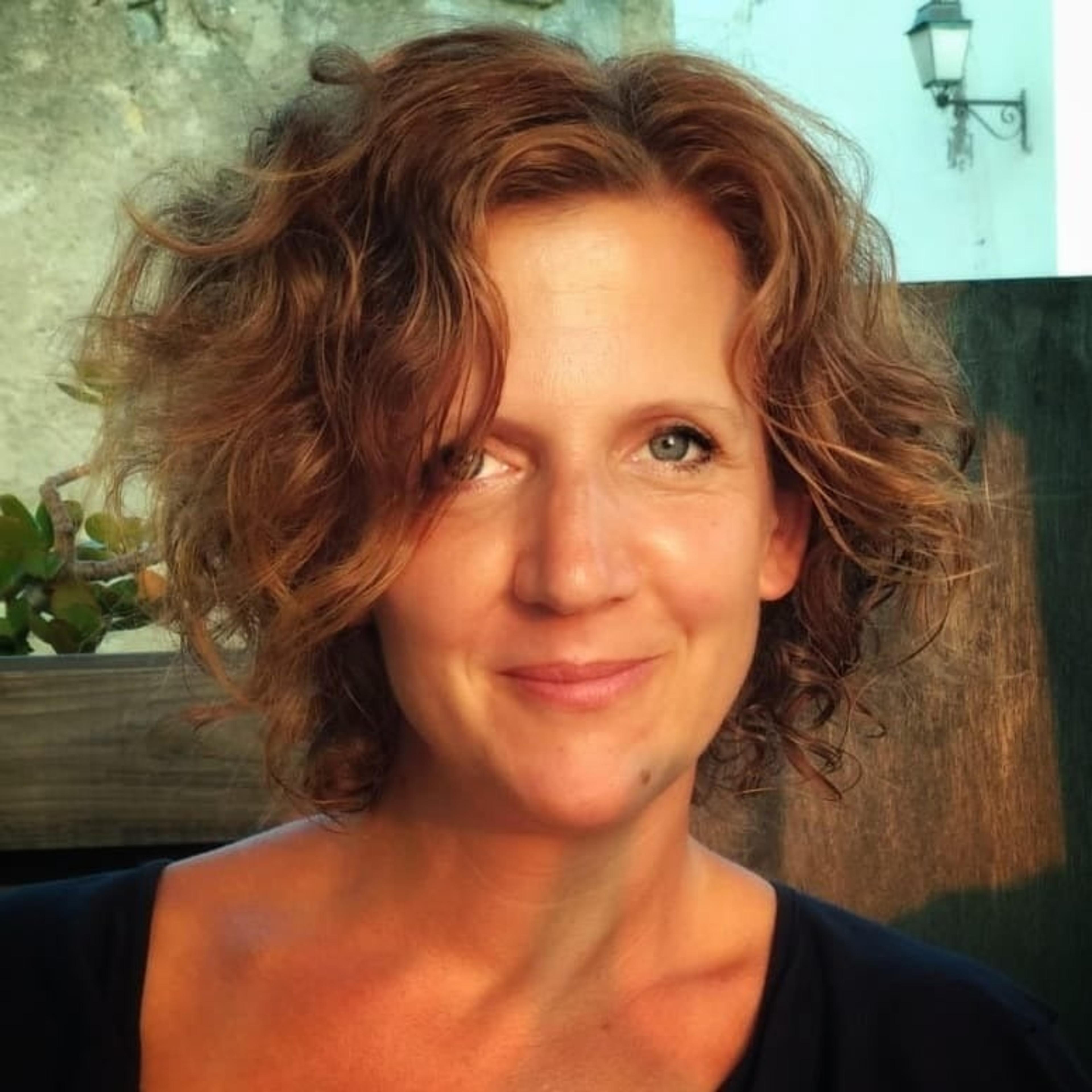 CHIARA ZANONI ARCHITETTO