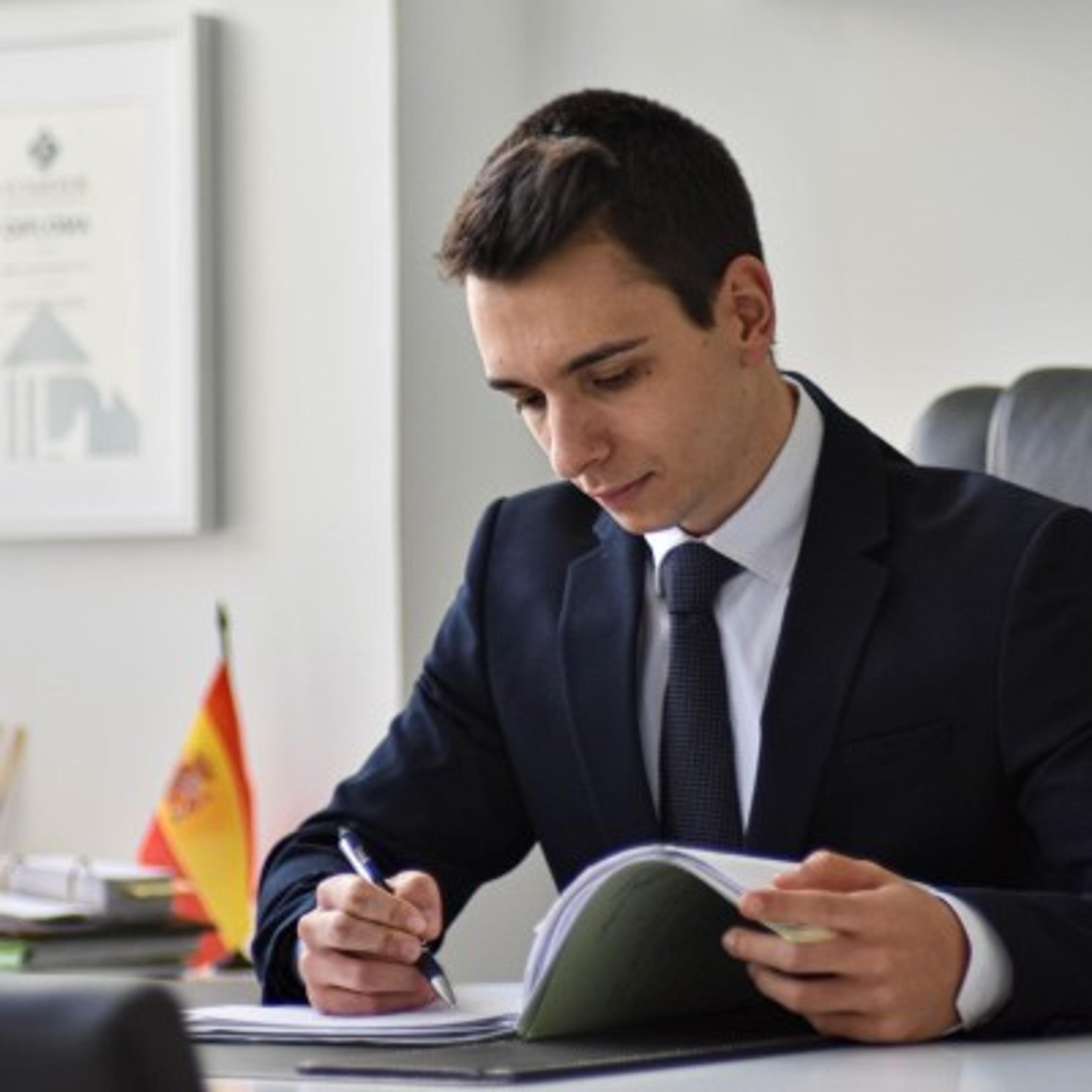 Hurtado Y Barez Abogados