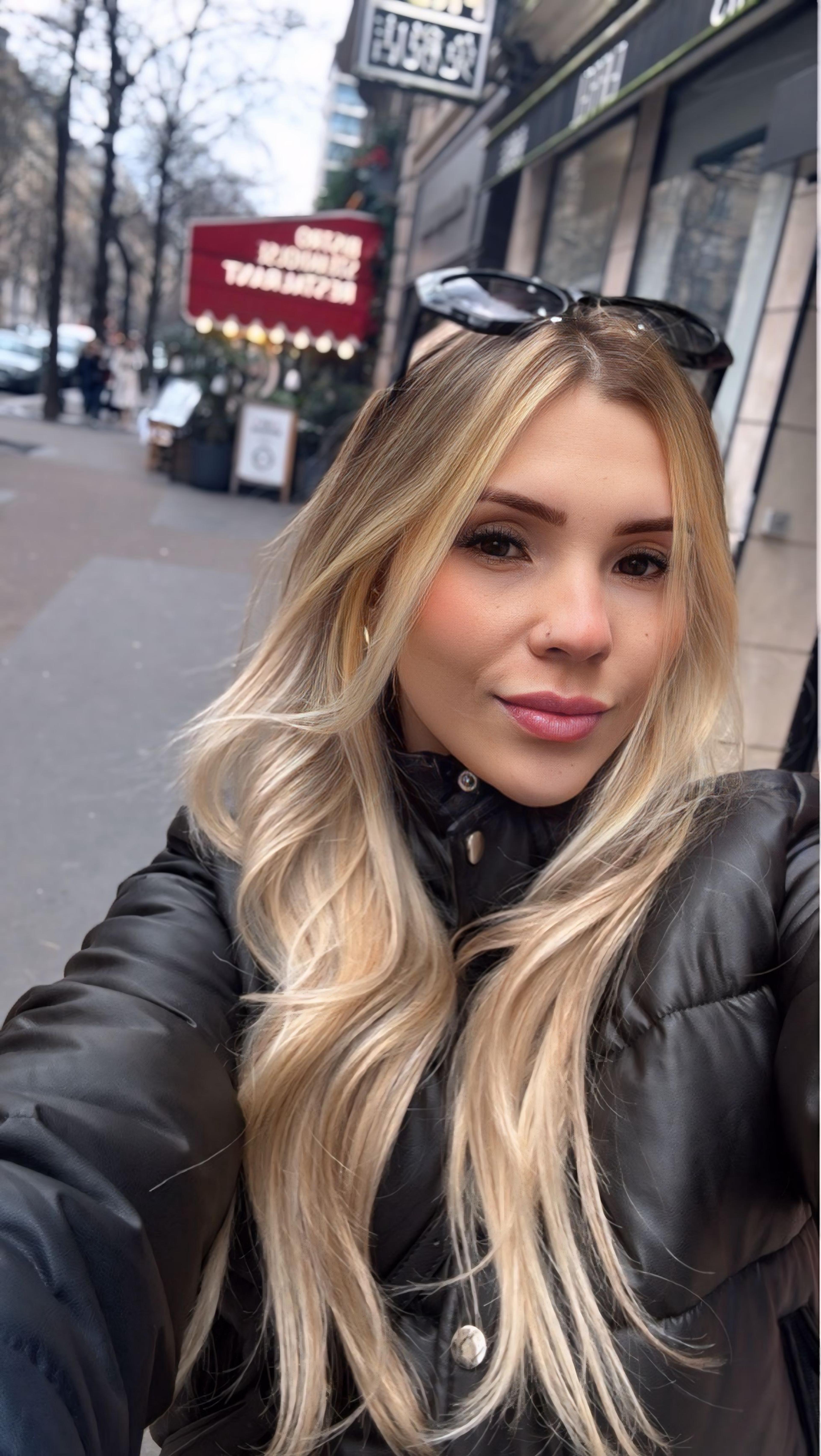 Evelyn Cunha