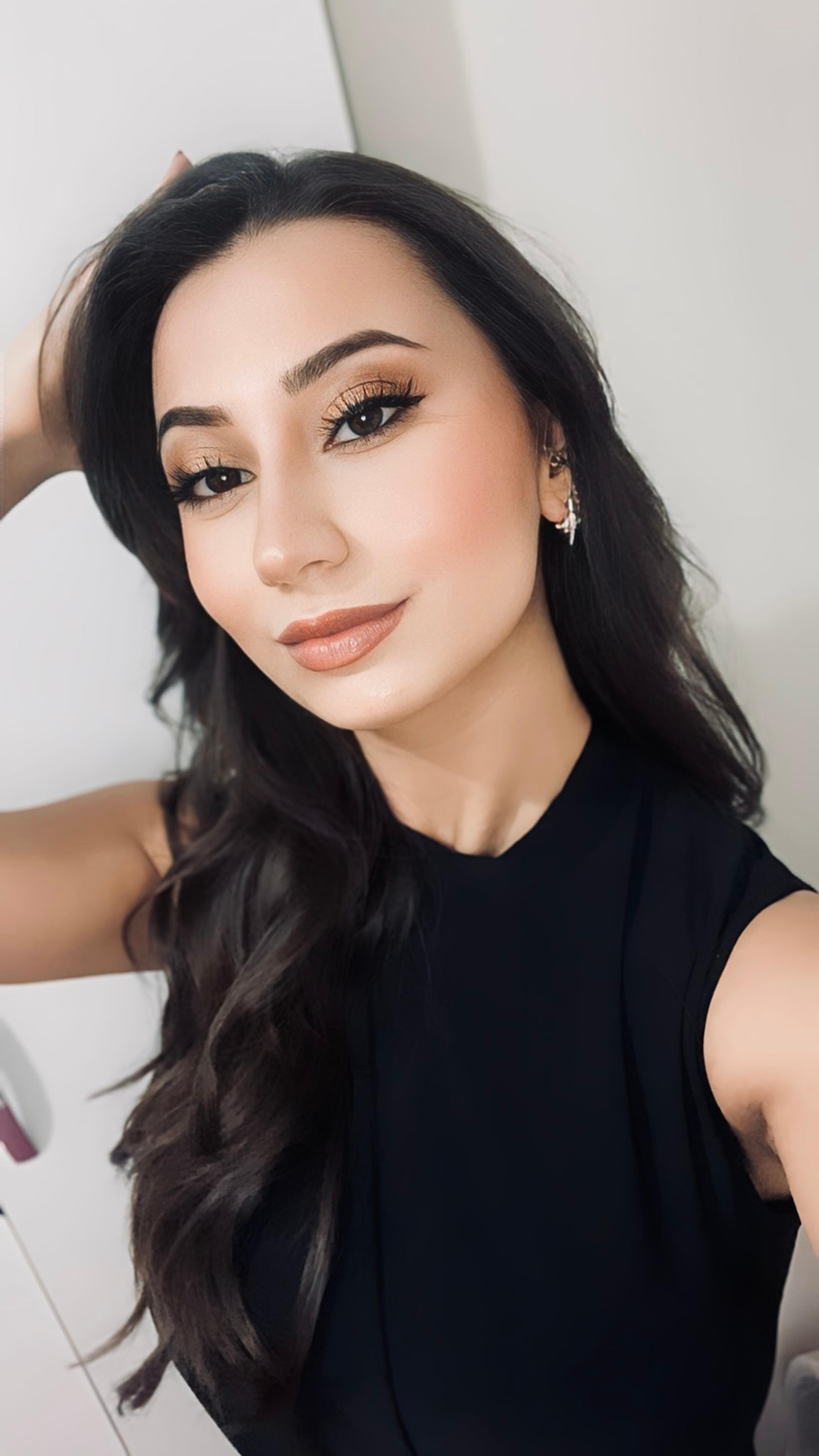 Kübra Acar