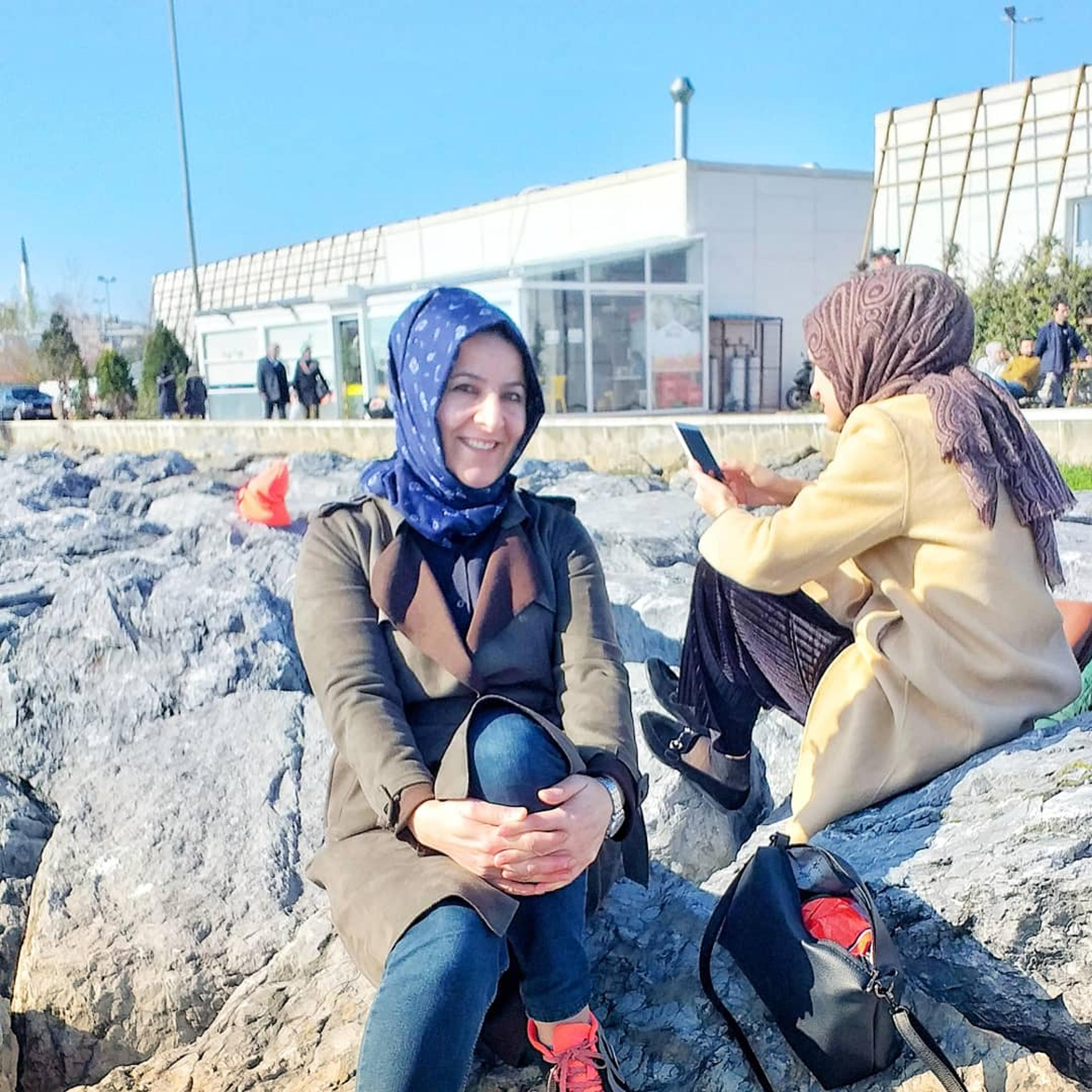 Cahide AKDEMİR