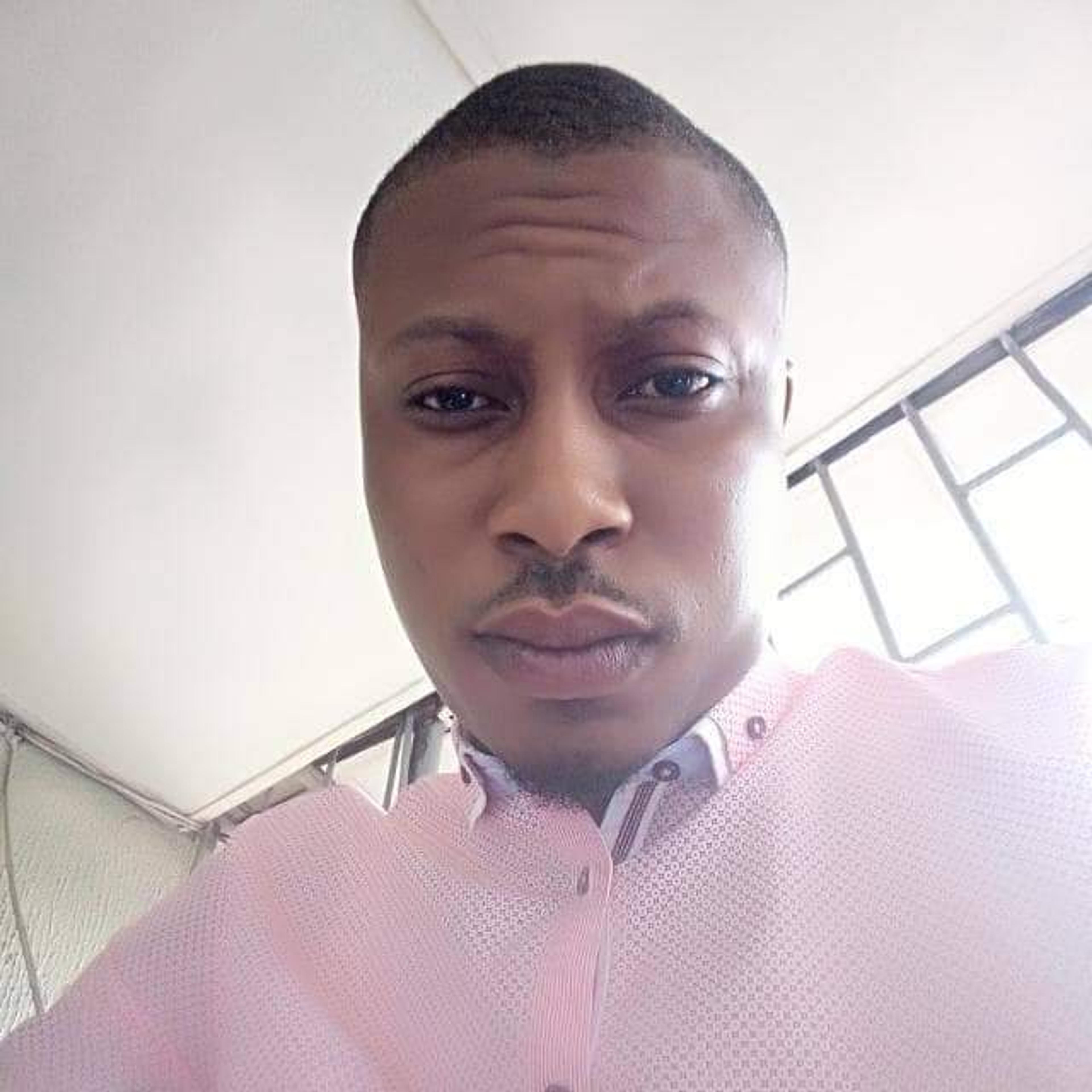 Lukmon Alabi
