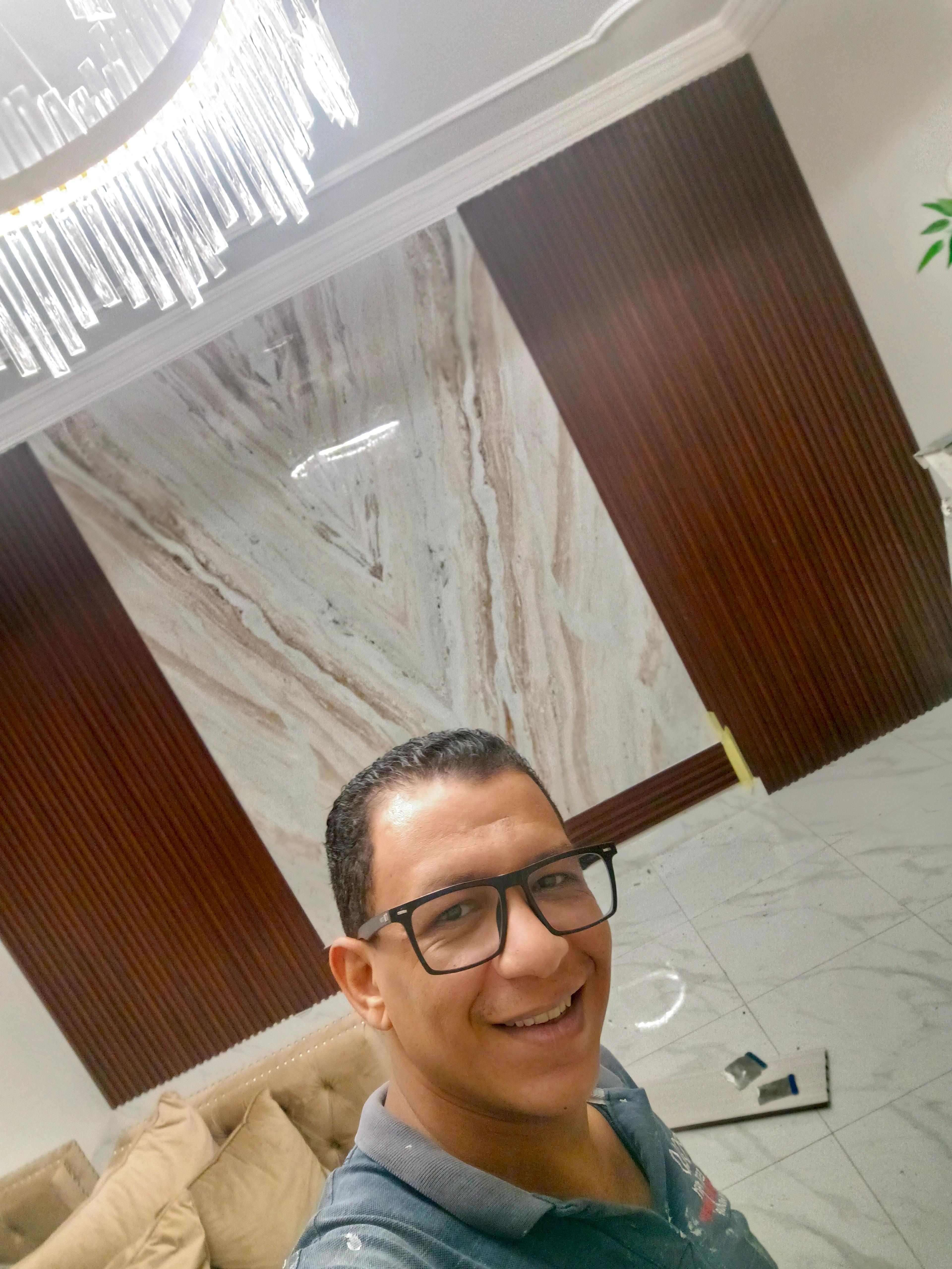 معلم دهانات وتشطيبات تركيب بديل الرخام بديل الخشب بديل الشيبورد