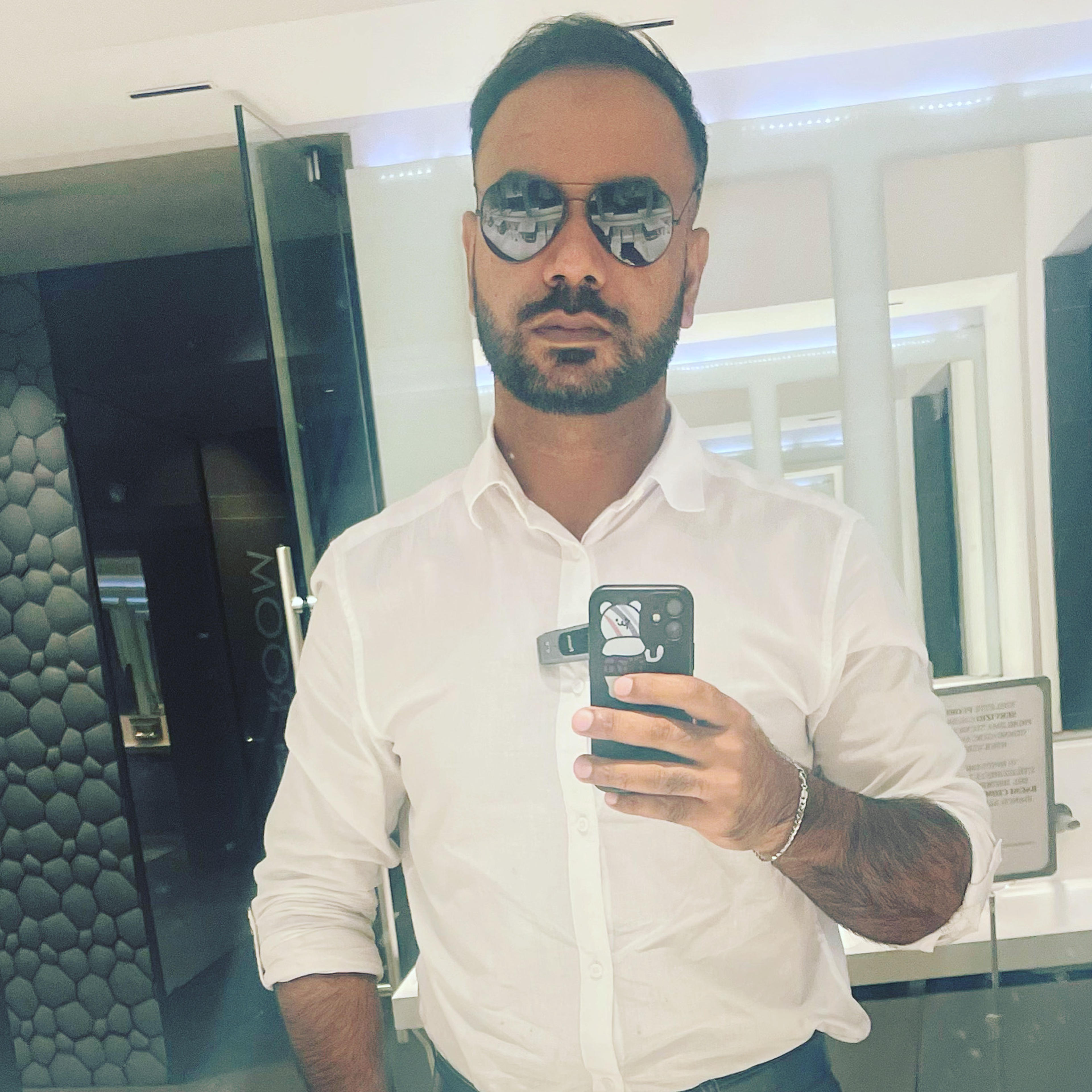 Qamar Farooq