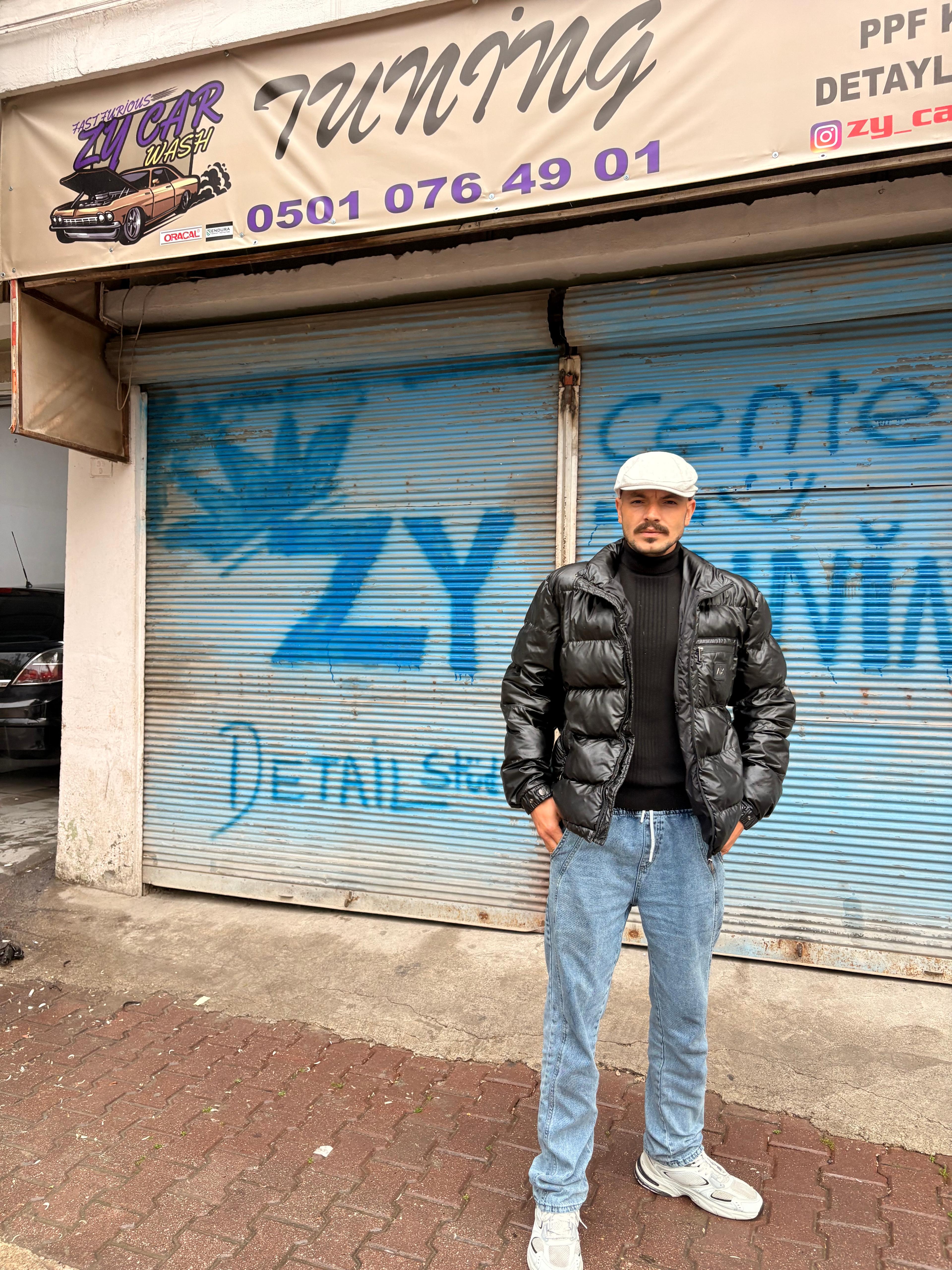 Zafer Yazar