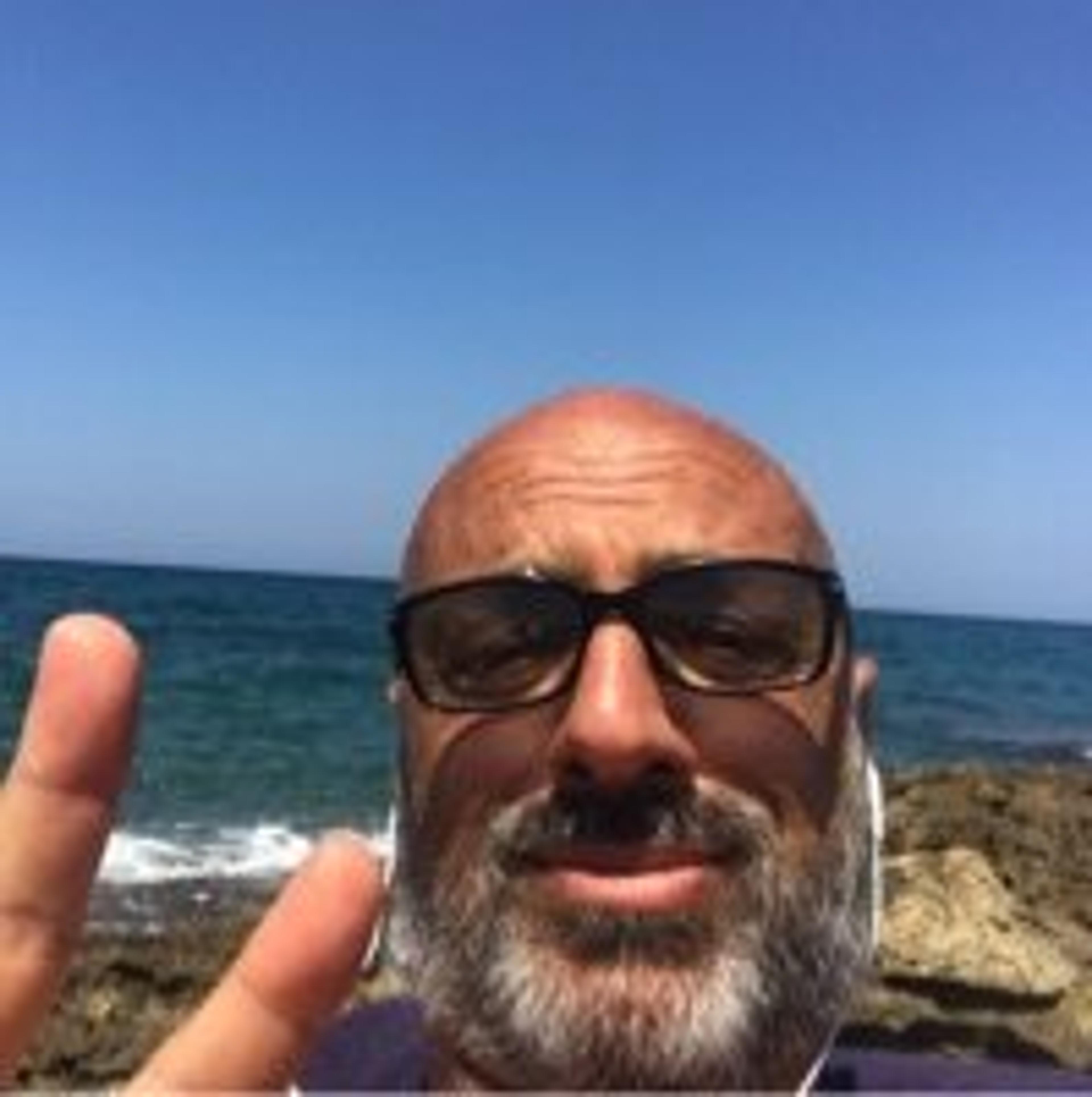 MAX Di Santo