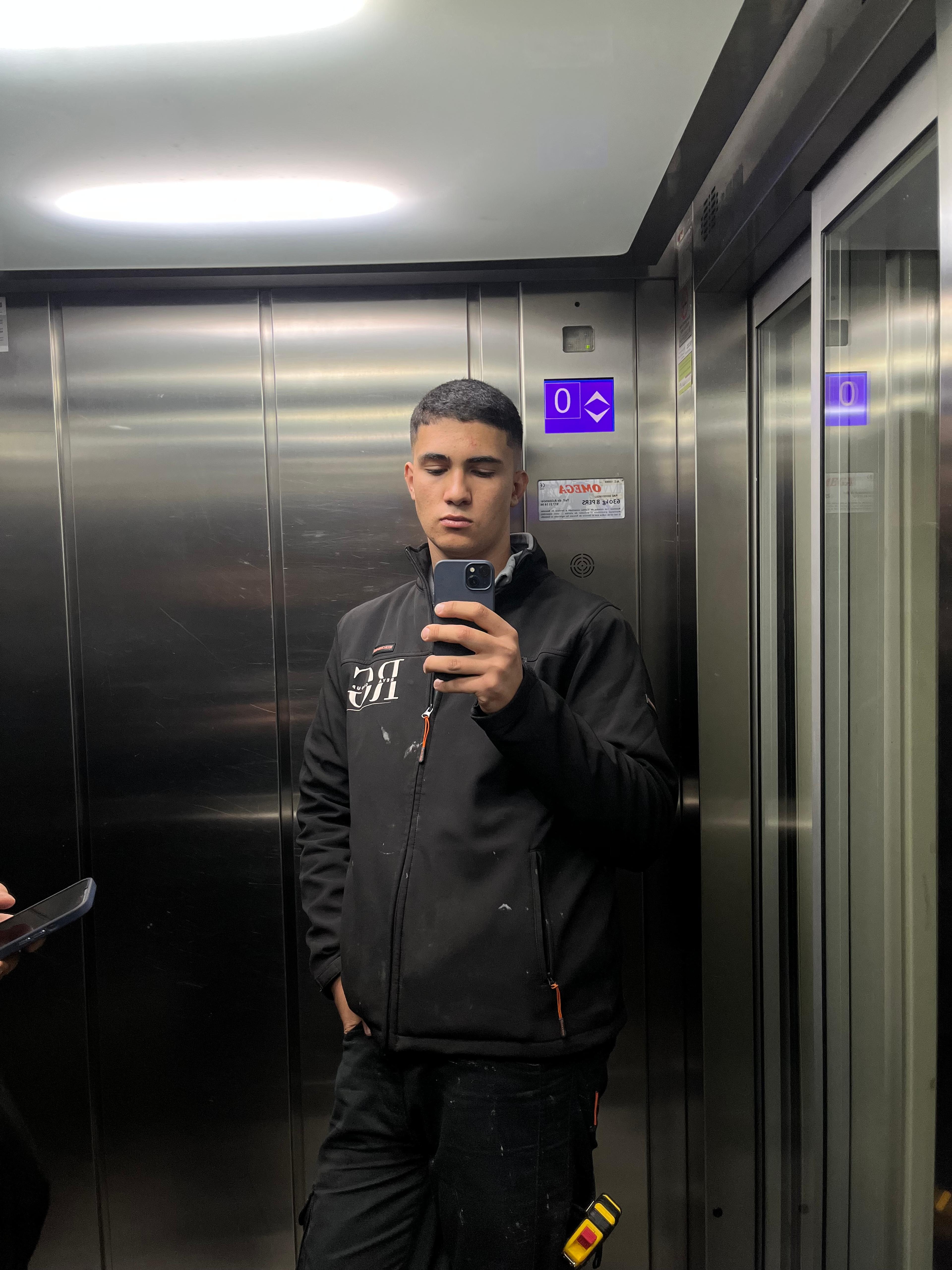 GRUPO REYA