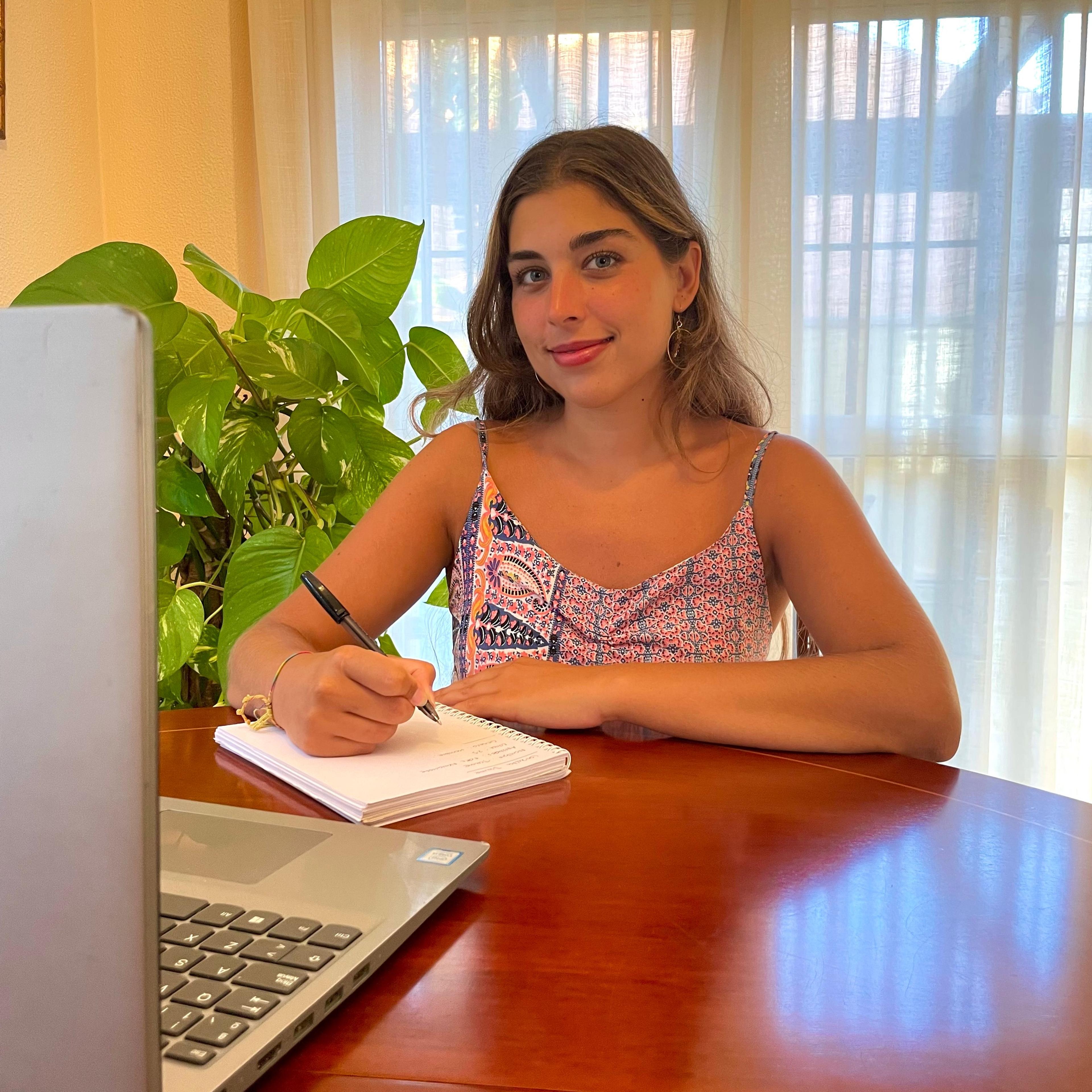 Paula Sánchez Almoguera
