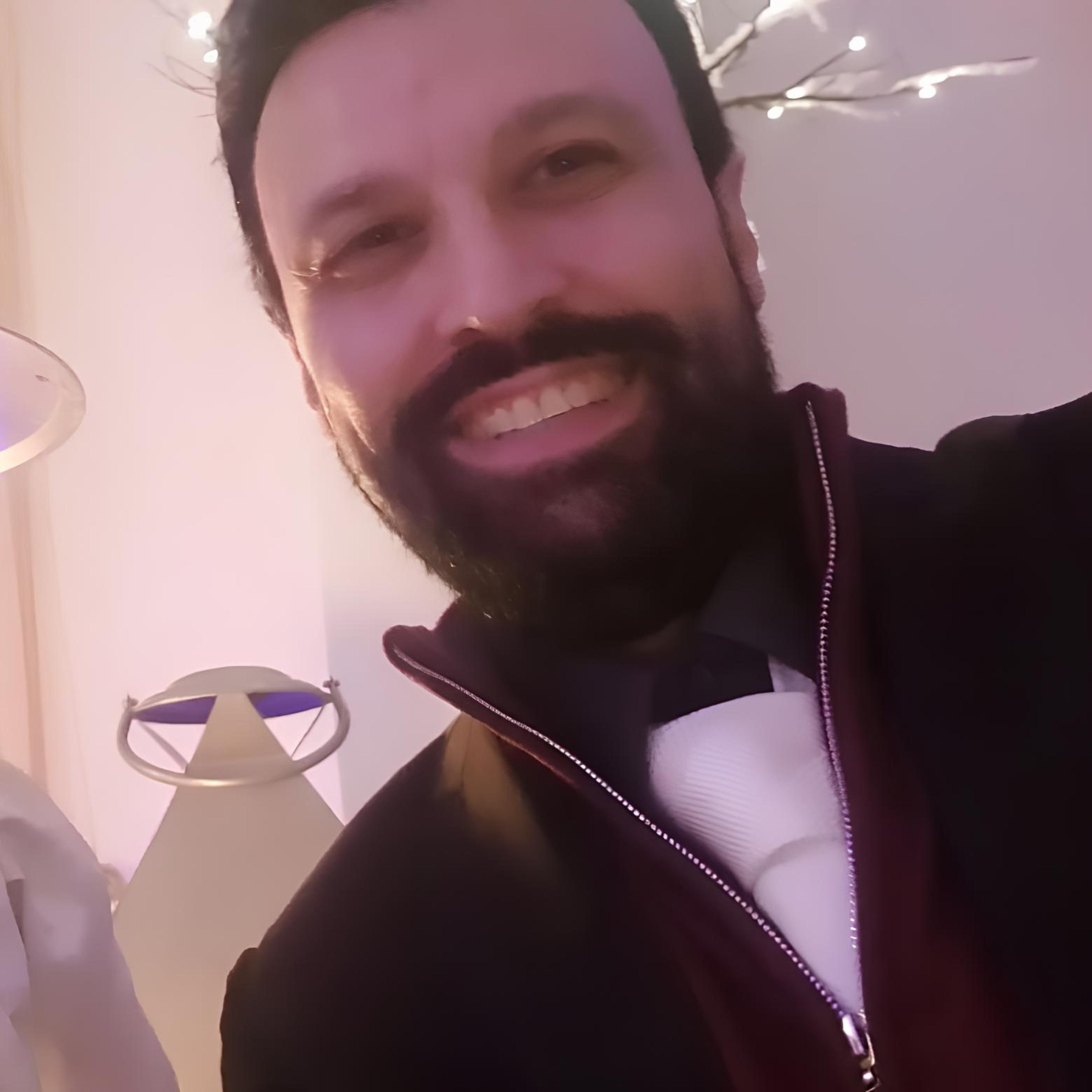 Dr. Francesco Mariano