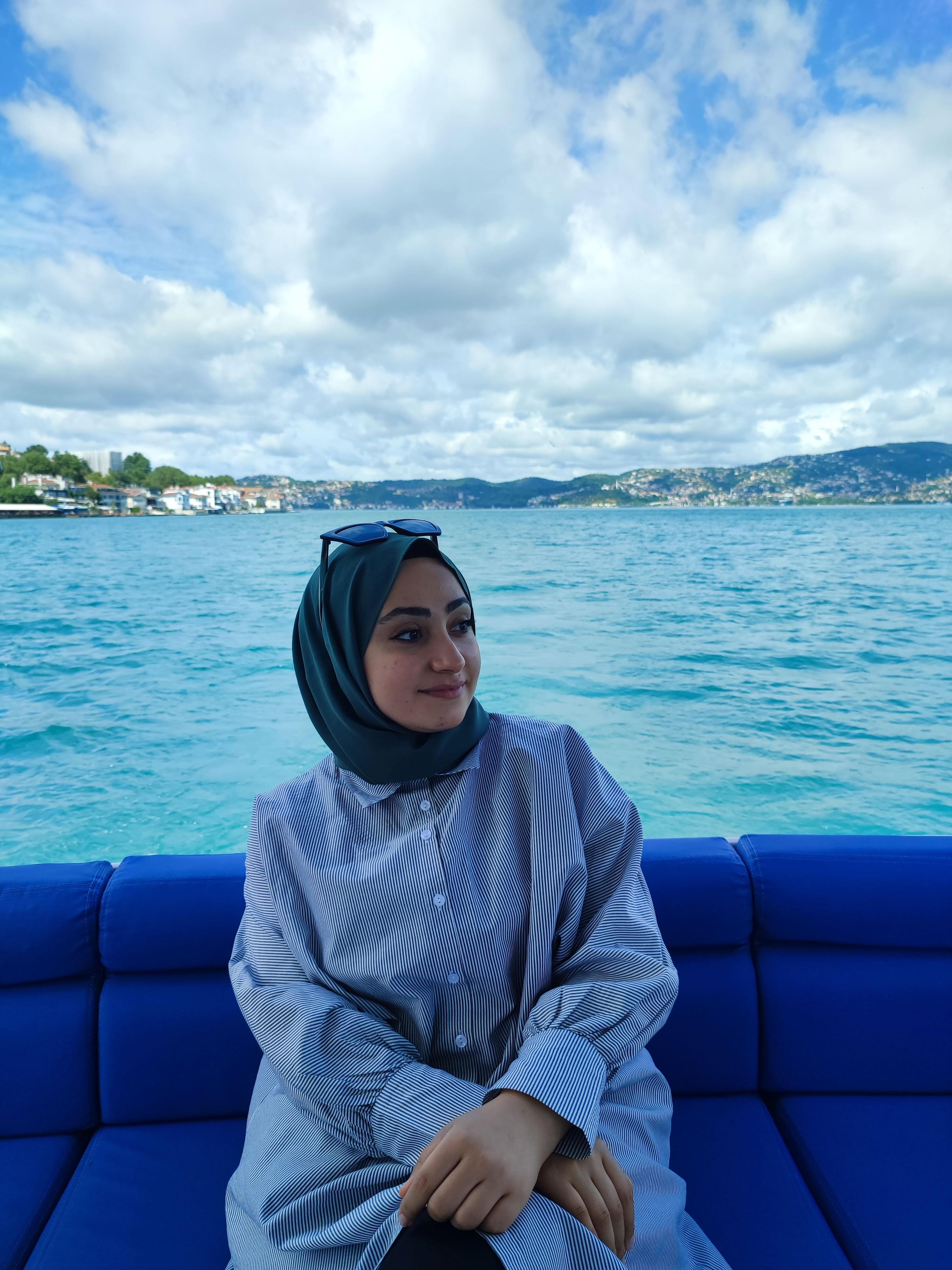 Zehra Kızbaz
