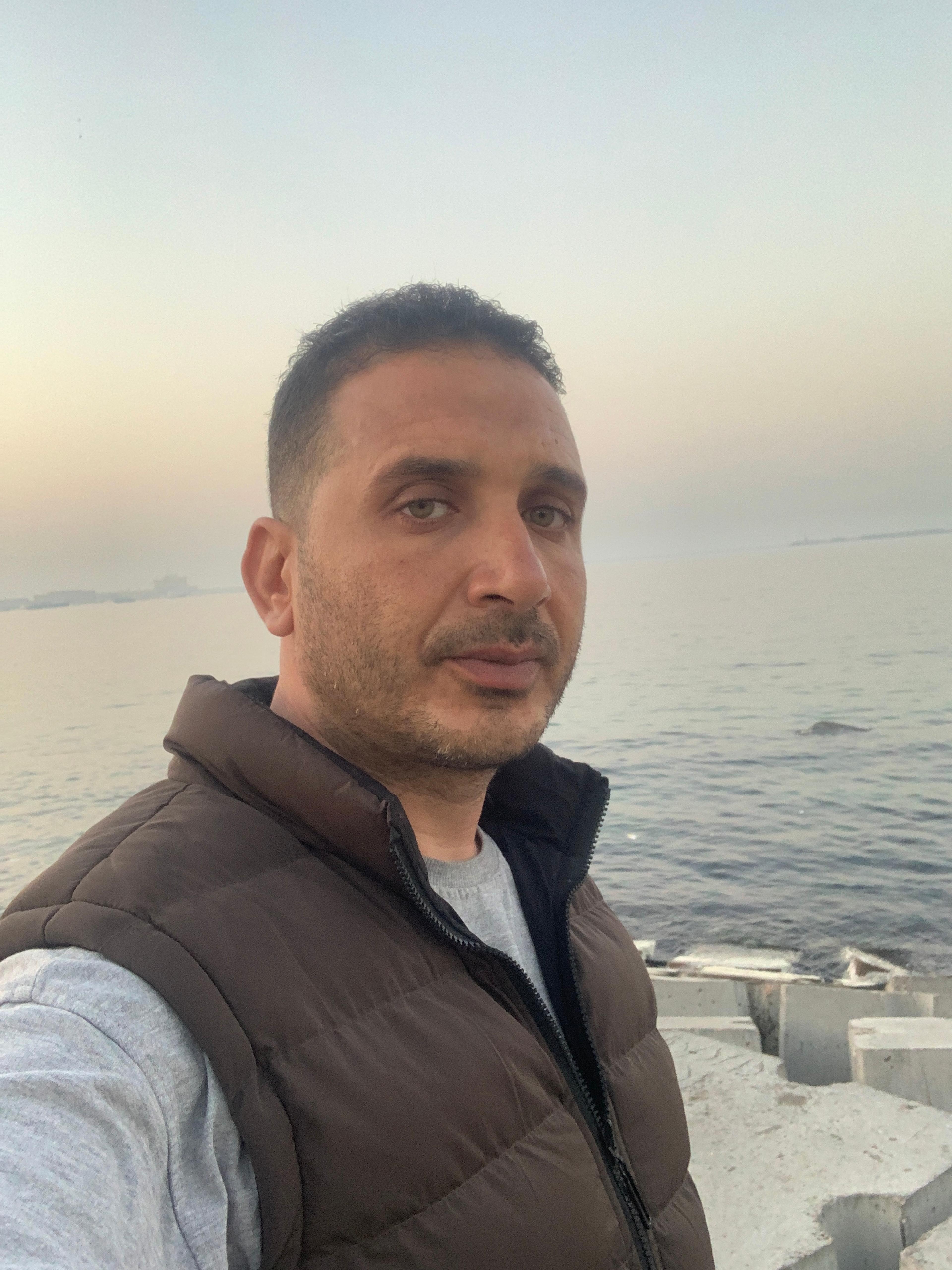 مصطفي عبدالوهاب