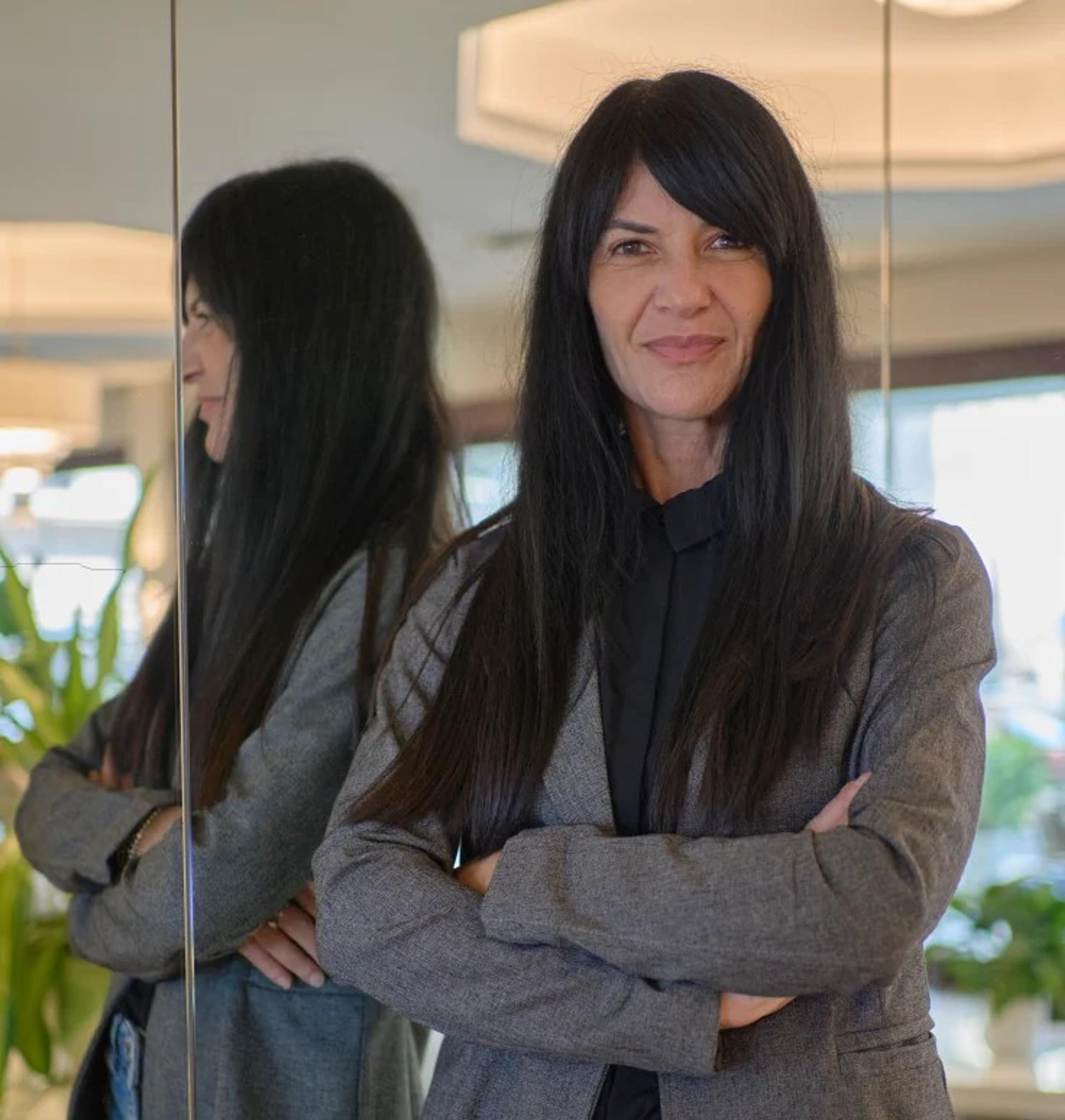 REABYOM CLAUDIA PICCONE