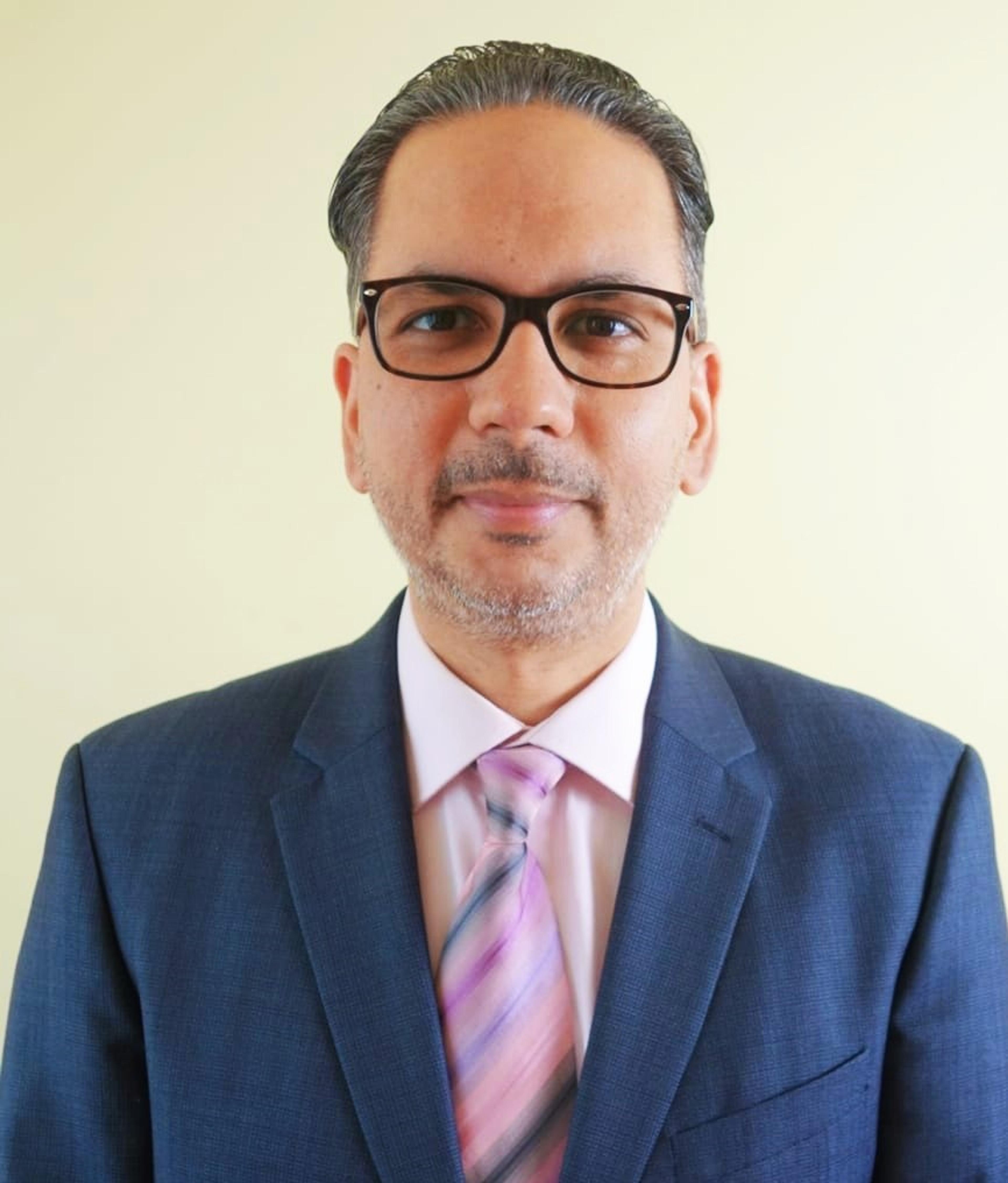 Sandeep Hölzl SIngh