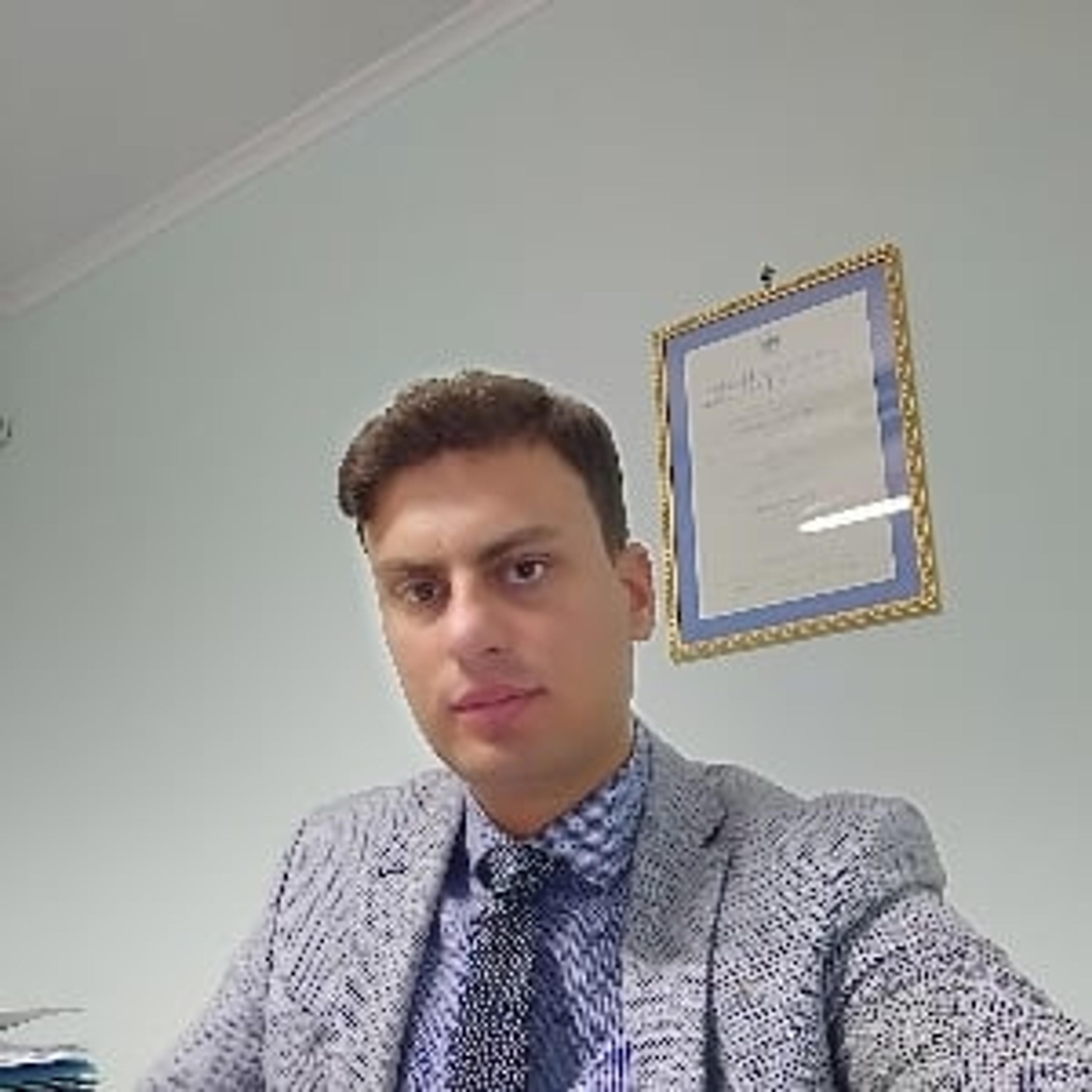 Dott. Vincenzo Salatiello