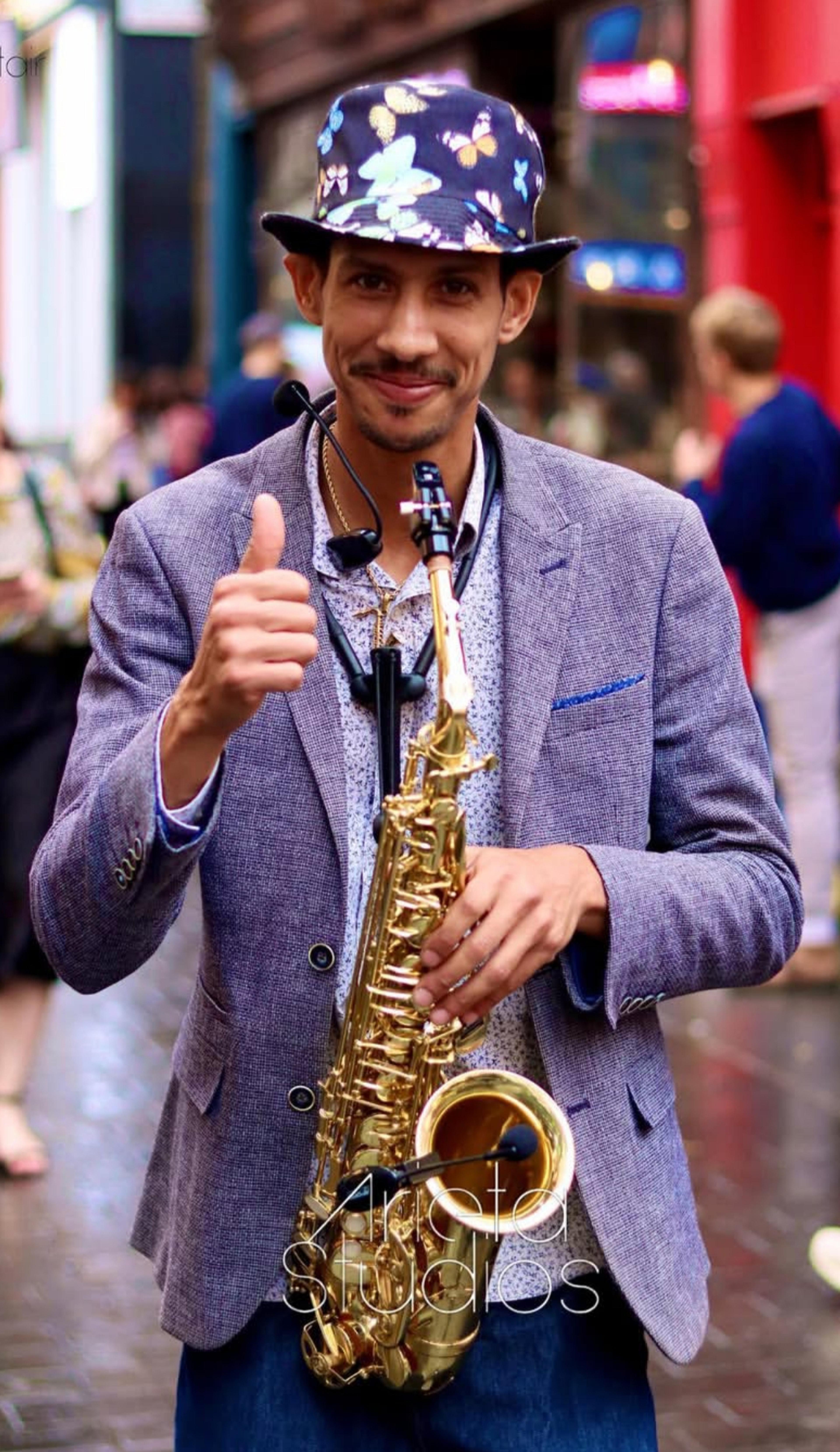 OMG Saxobeat
