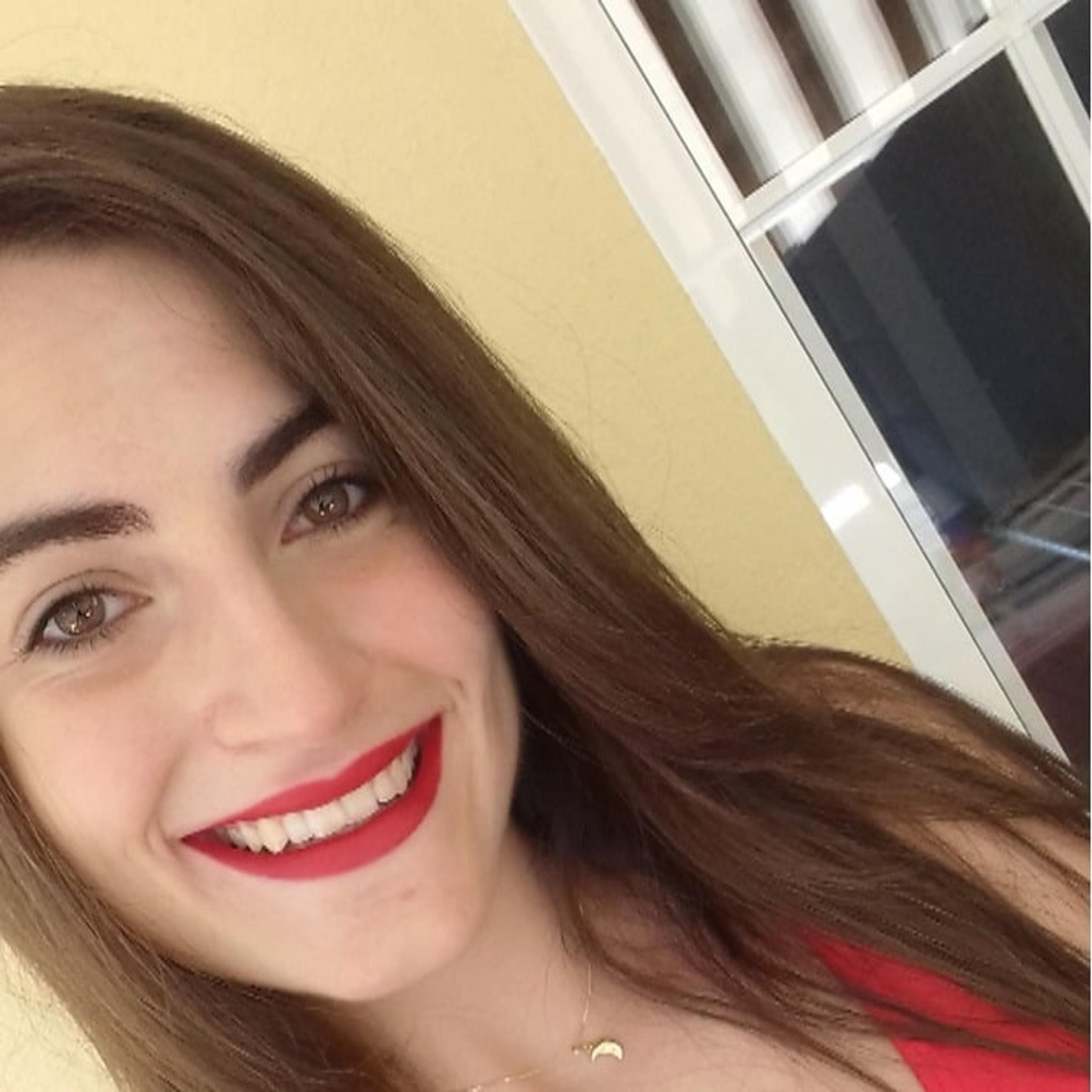 Luna Cruz Vivas