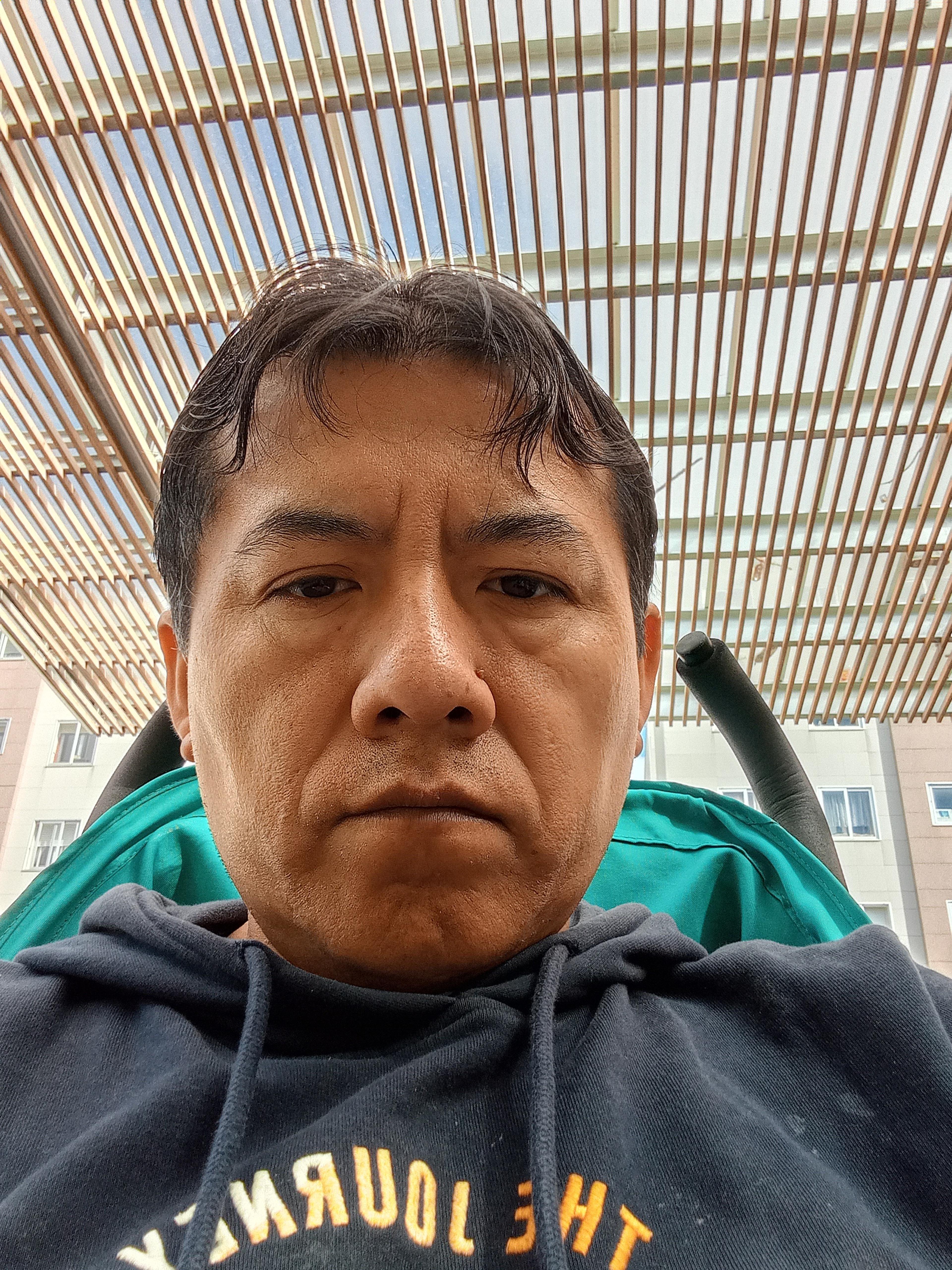 Luis Flores