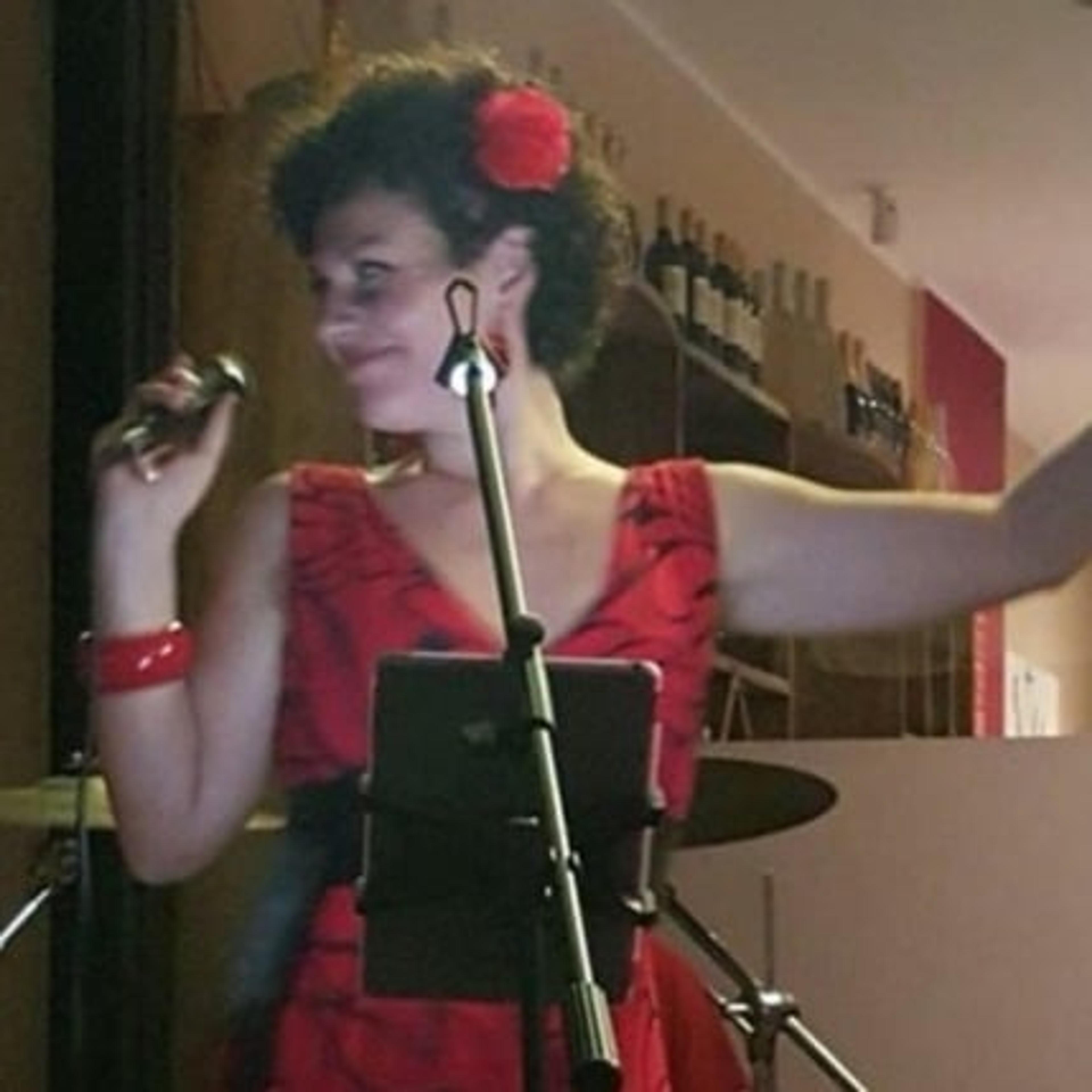 Cantante, animatrice, DJ, Karaoke, music planner