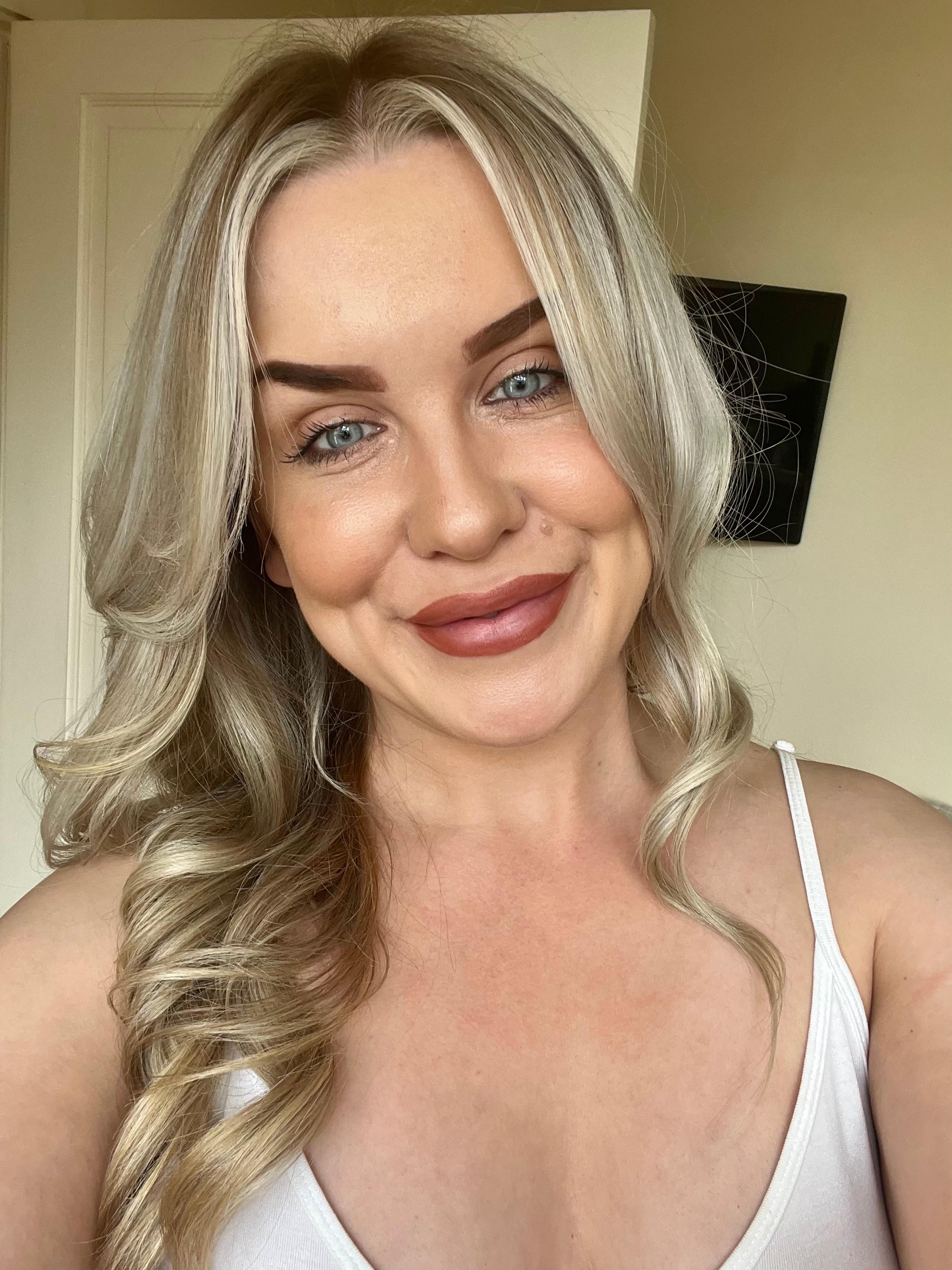 Amelia Dawson