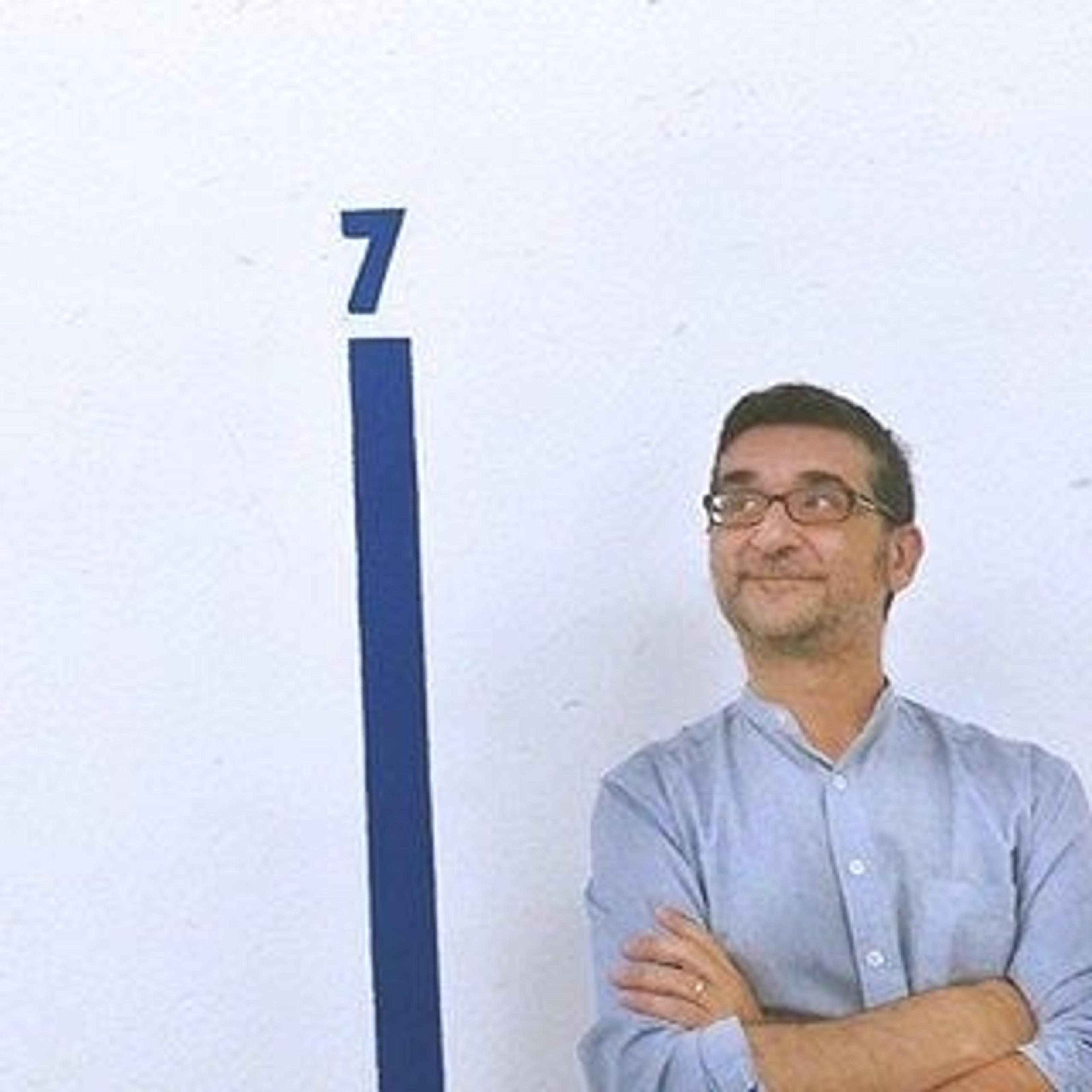 Óscar Mora
