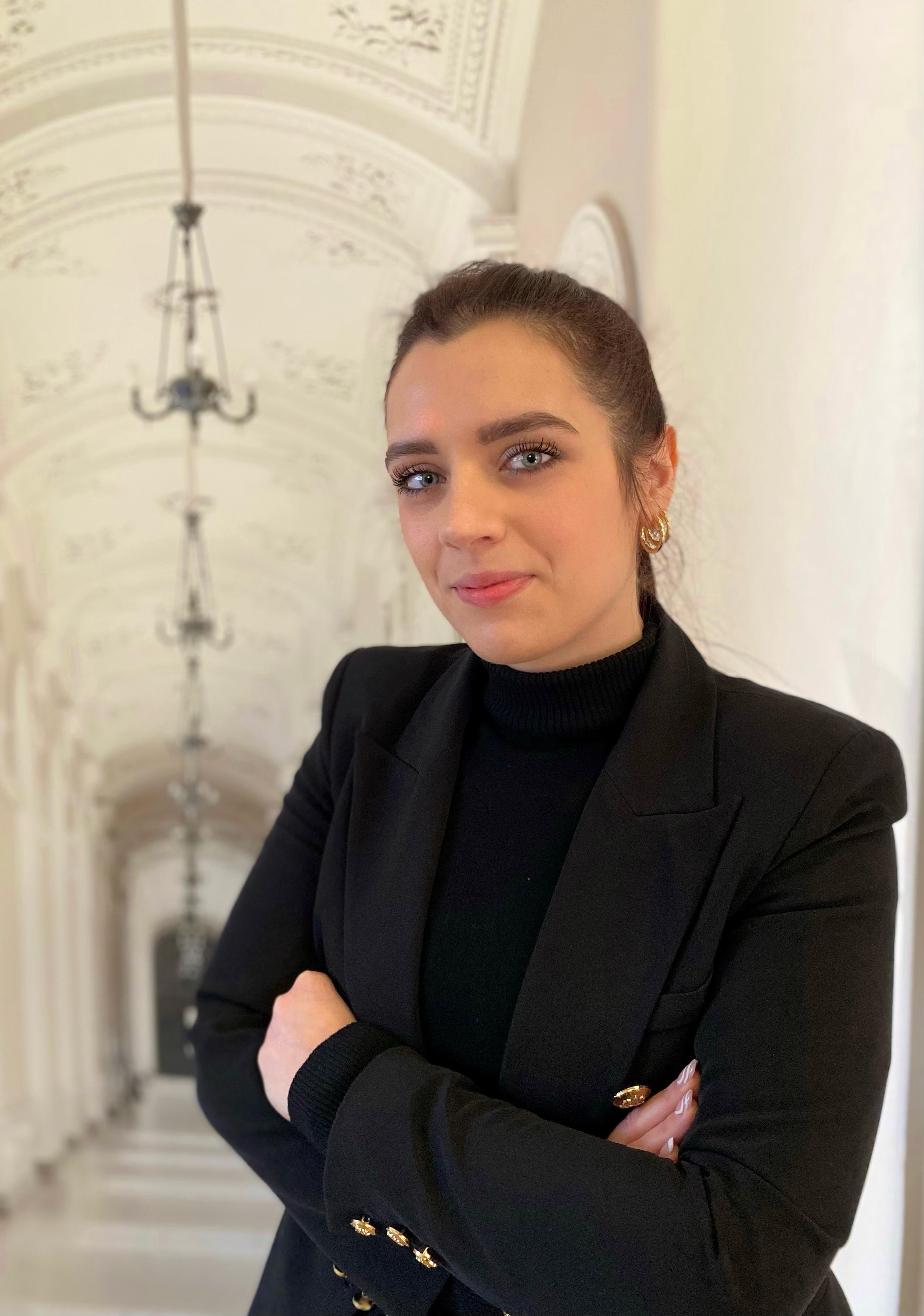 Angela Laura Giuliana