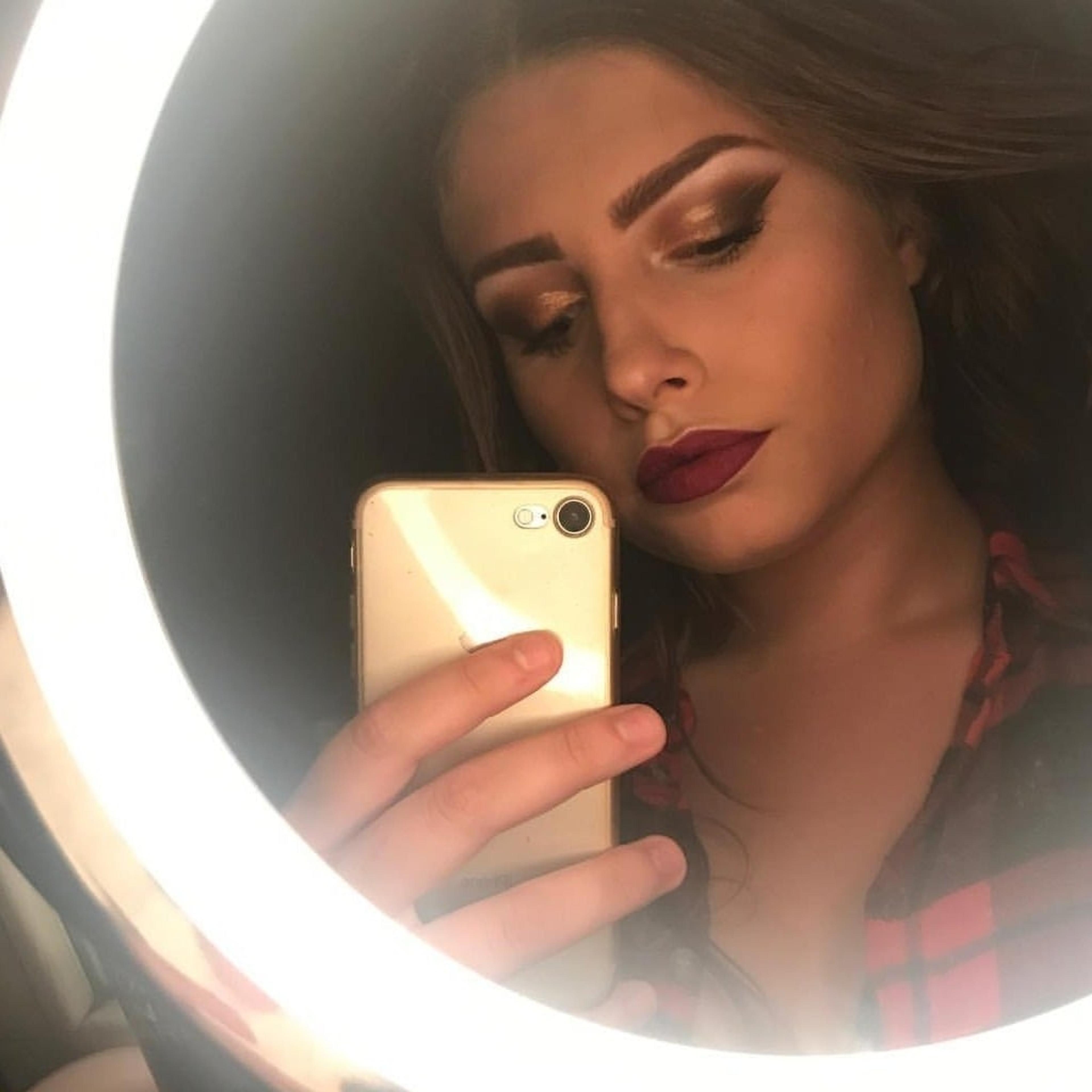 Chloe De Pascale