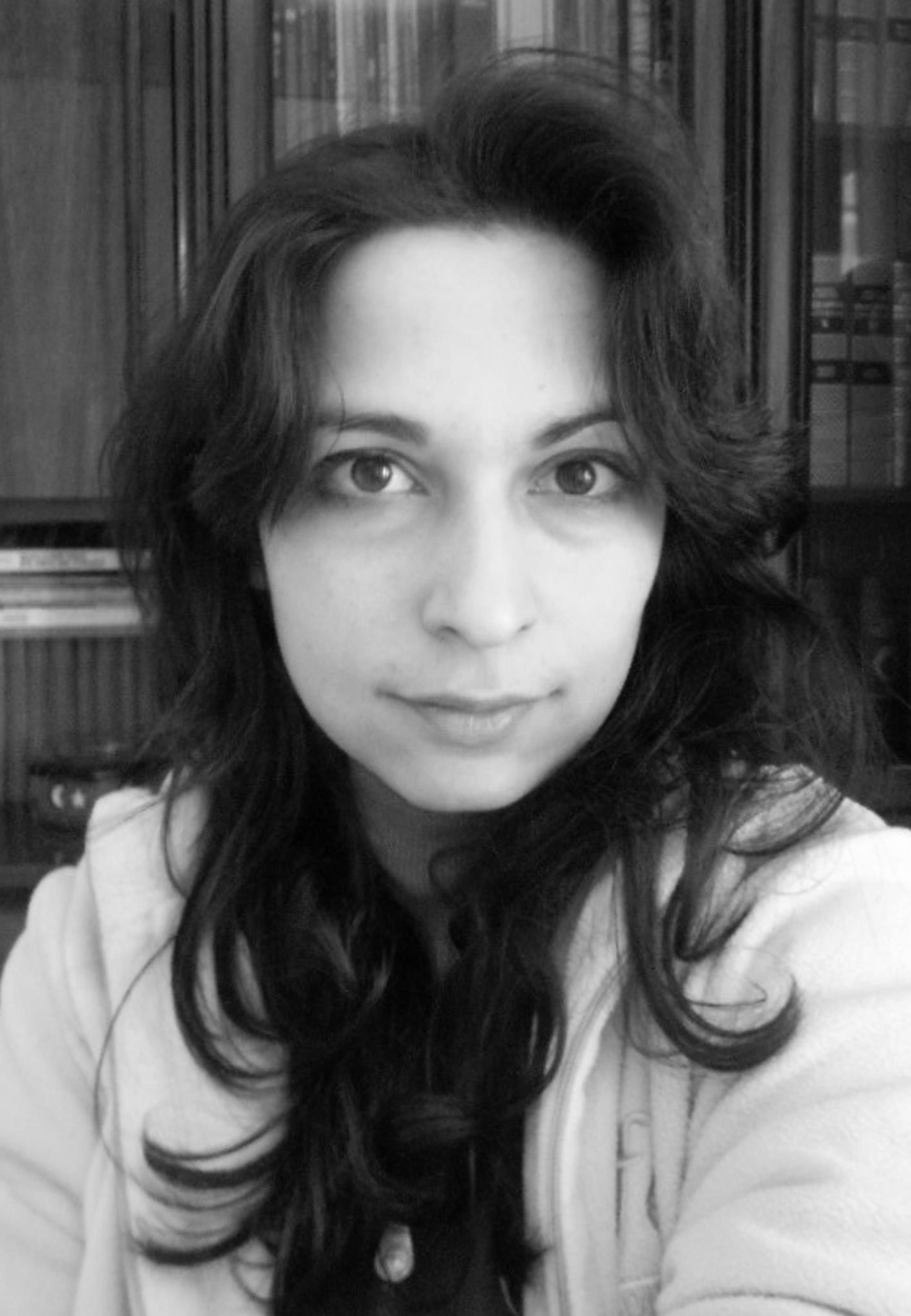 Maria Rosa Olivares
