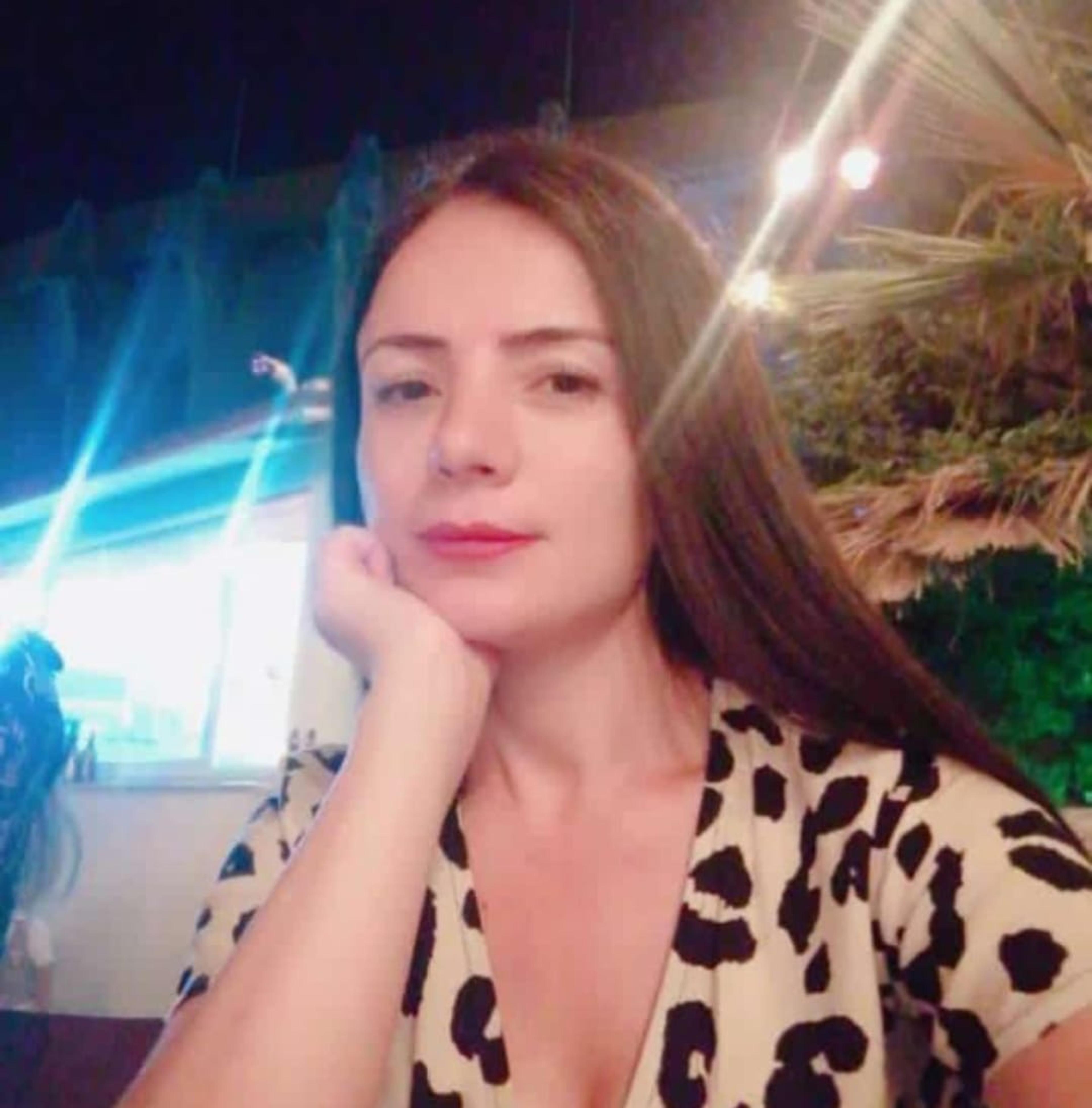 Arzu Leyla