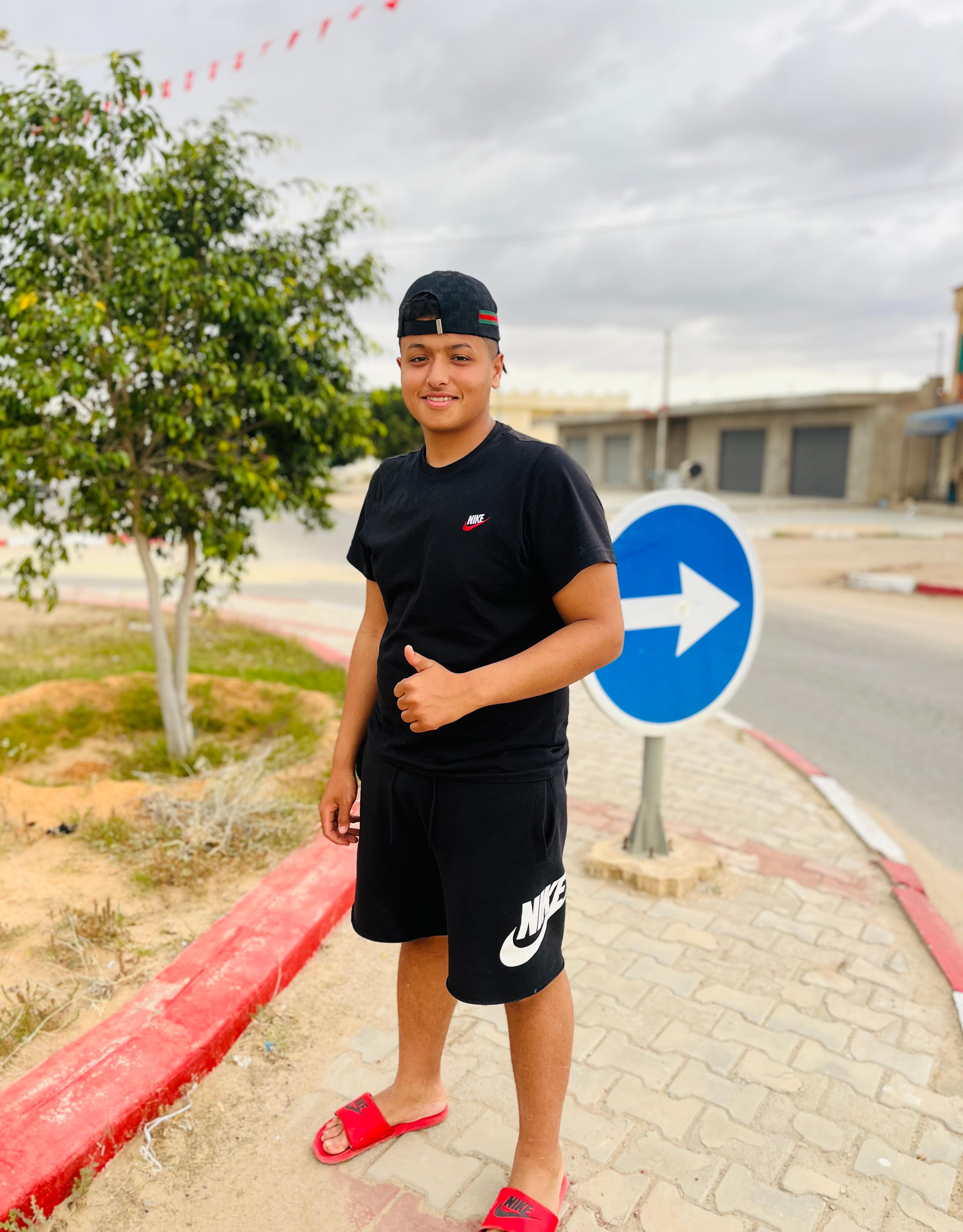 Motaez Benhamad