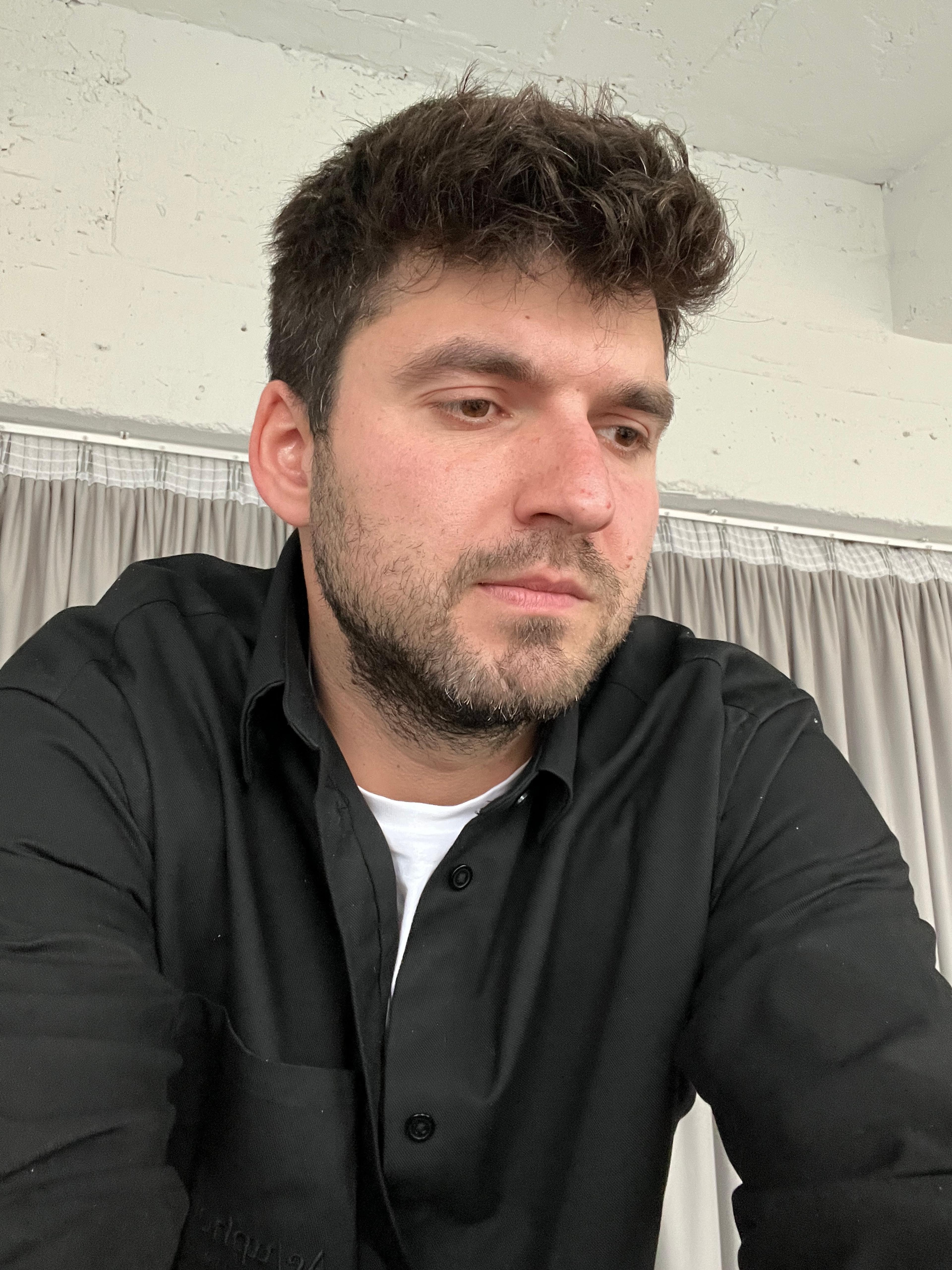 Bogdan Lazar