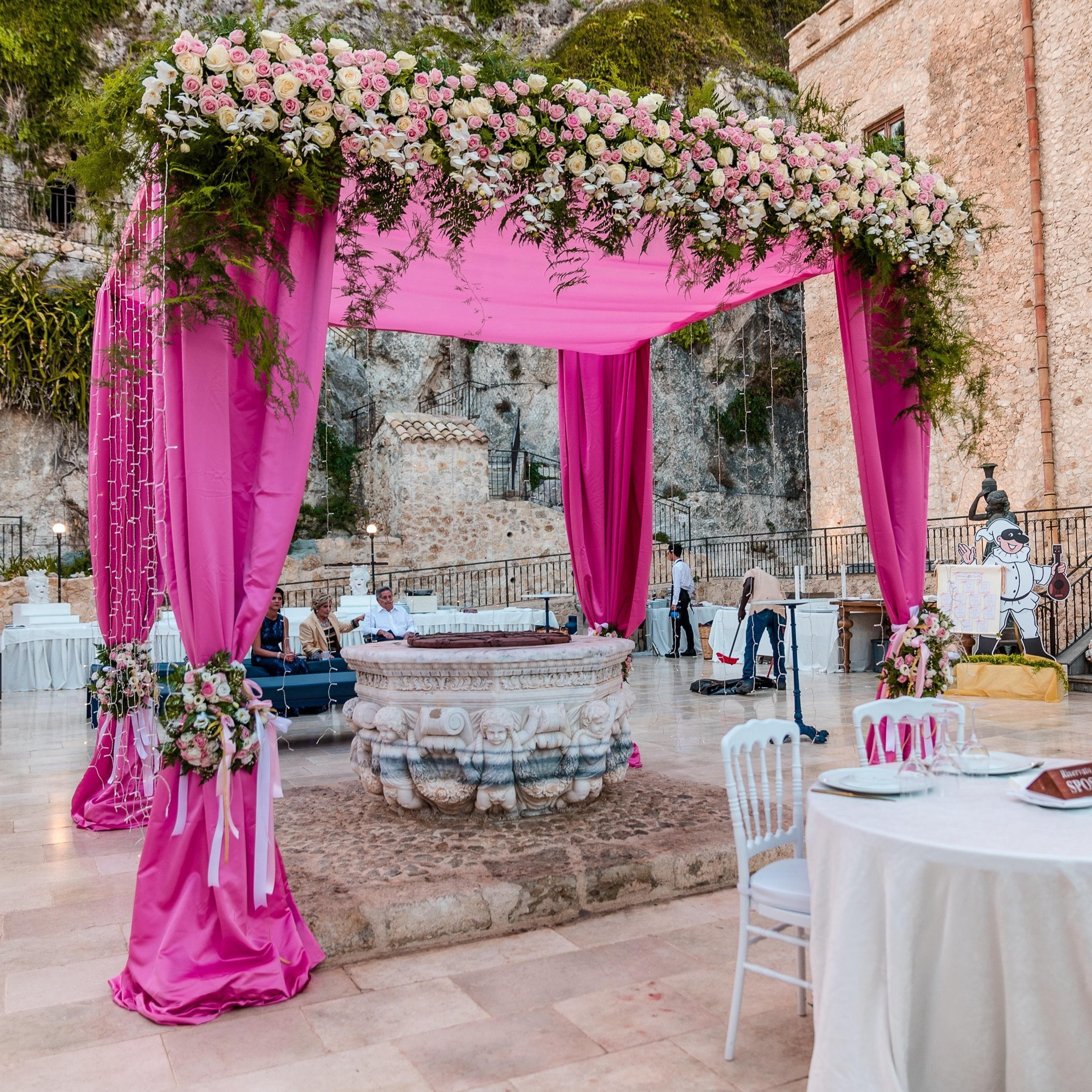 Roxana wedding planner