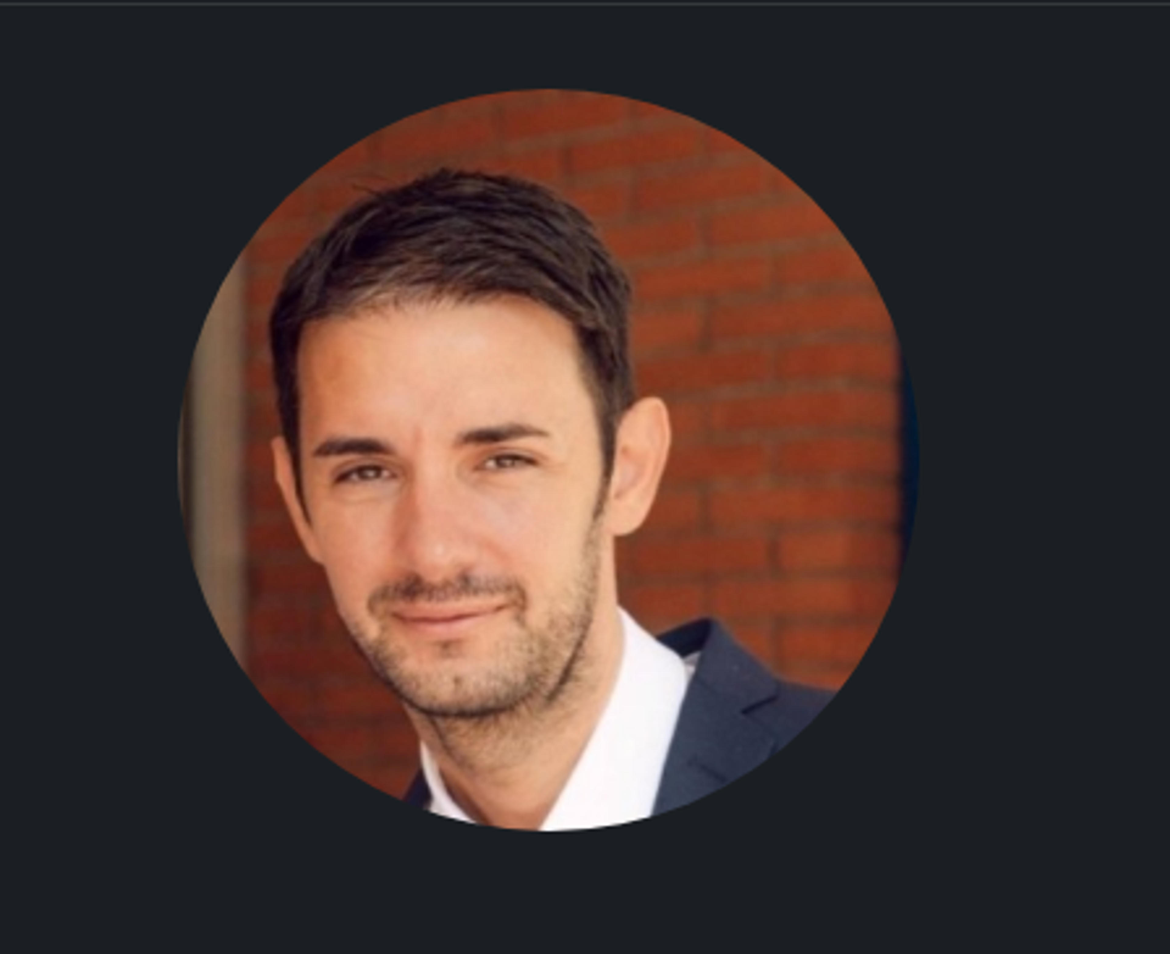 Roberto Mennuni