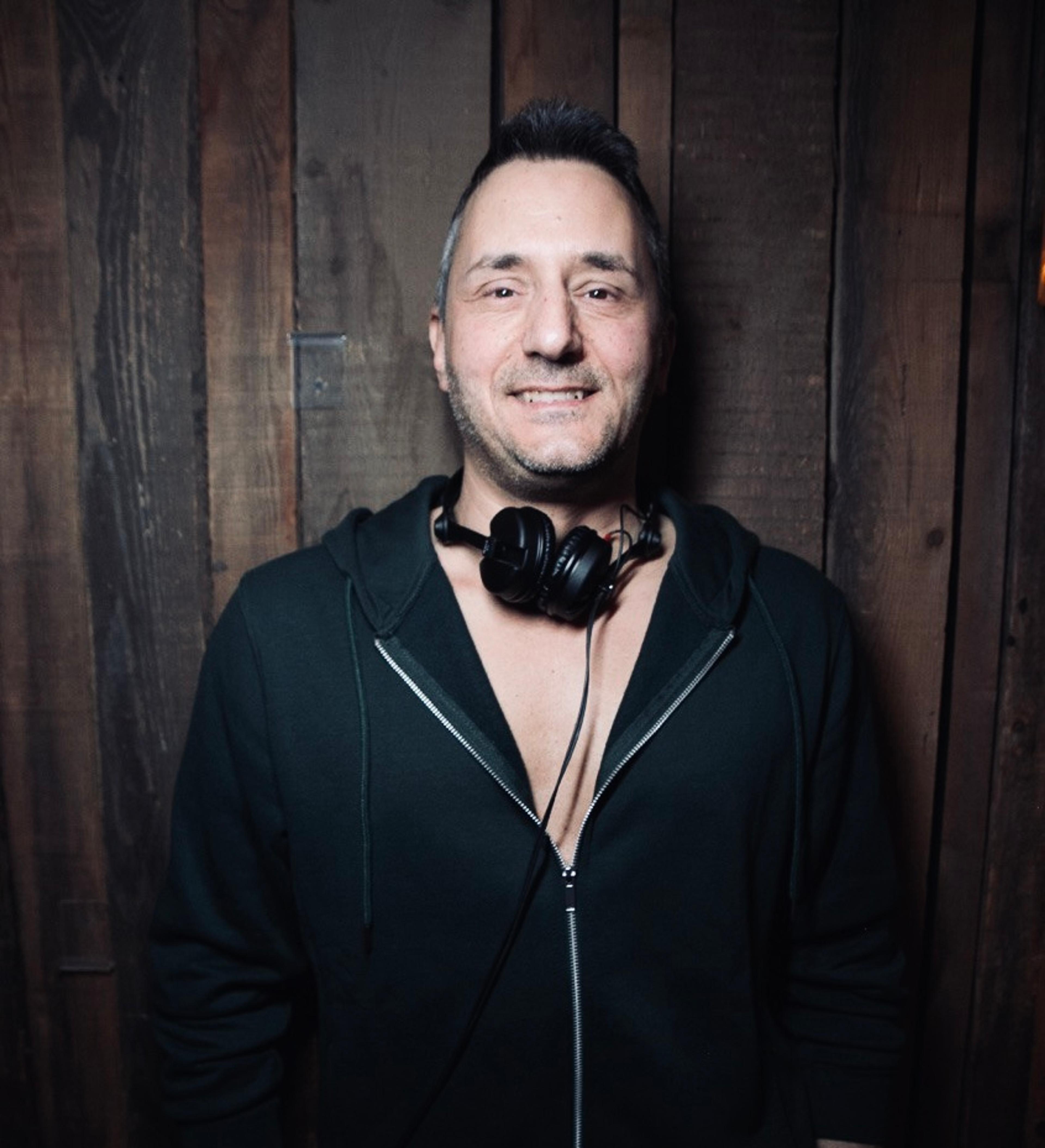 Daniele Vezzari