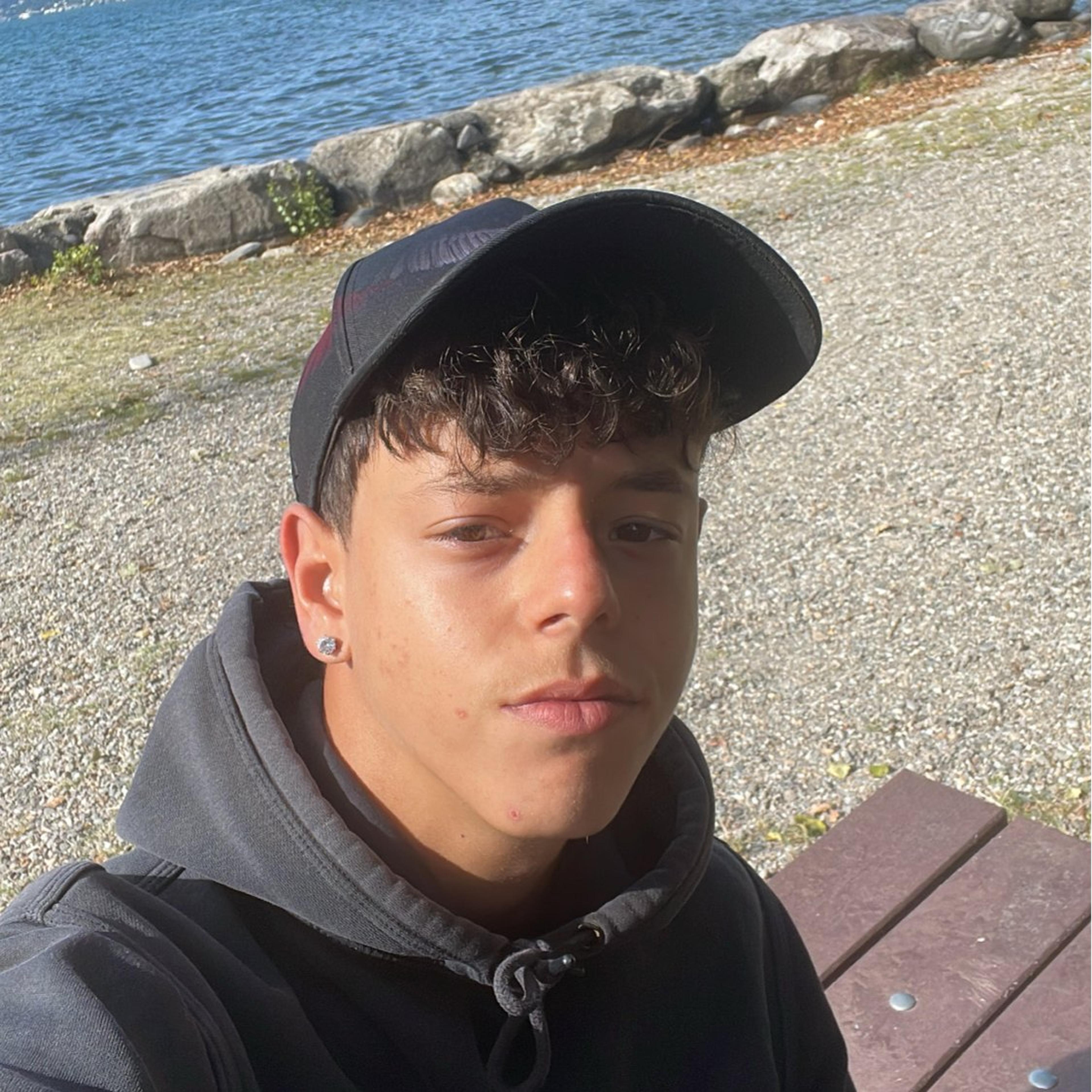 Sean francesco zanitzer