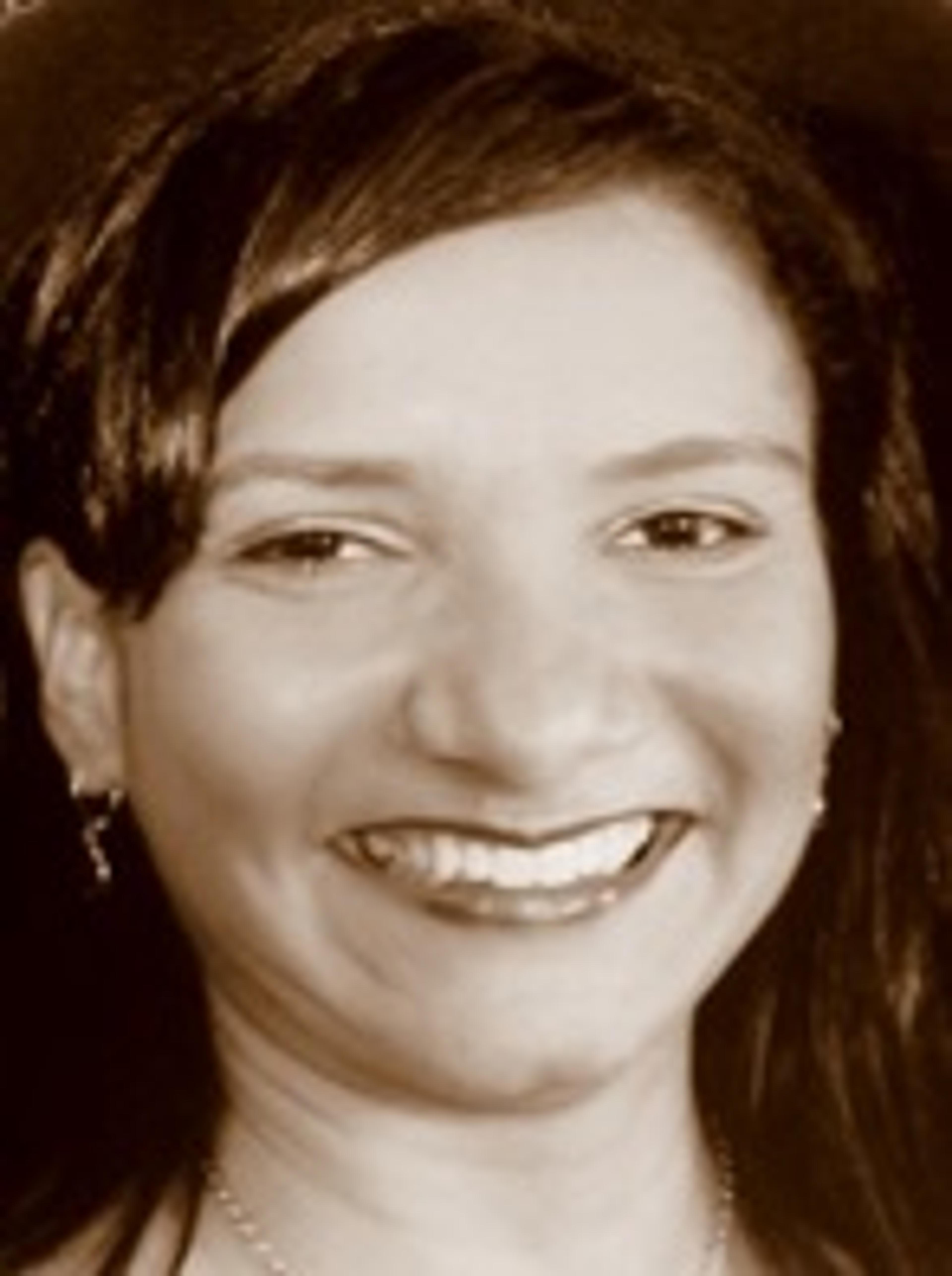 Laura Liliana Ucrós Herrera